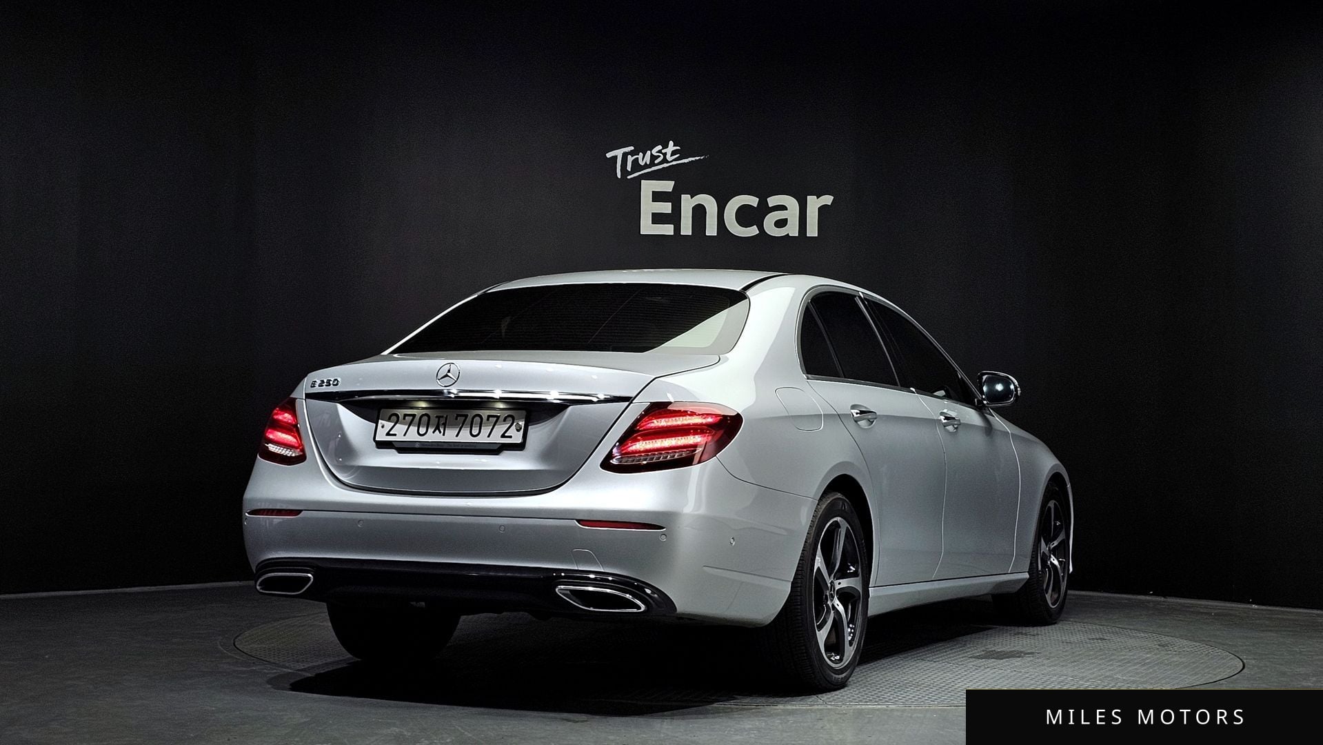 Mercedes-Benz E-Class W213 2020 — миниатюра 2