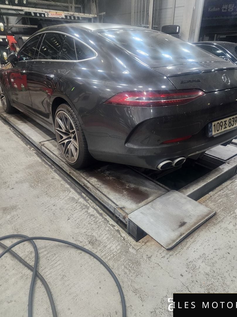 Mercedes-Benz AMG GT 2022 — миниатюра 3