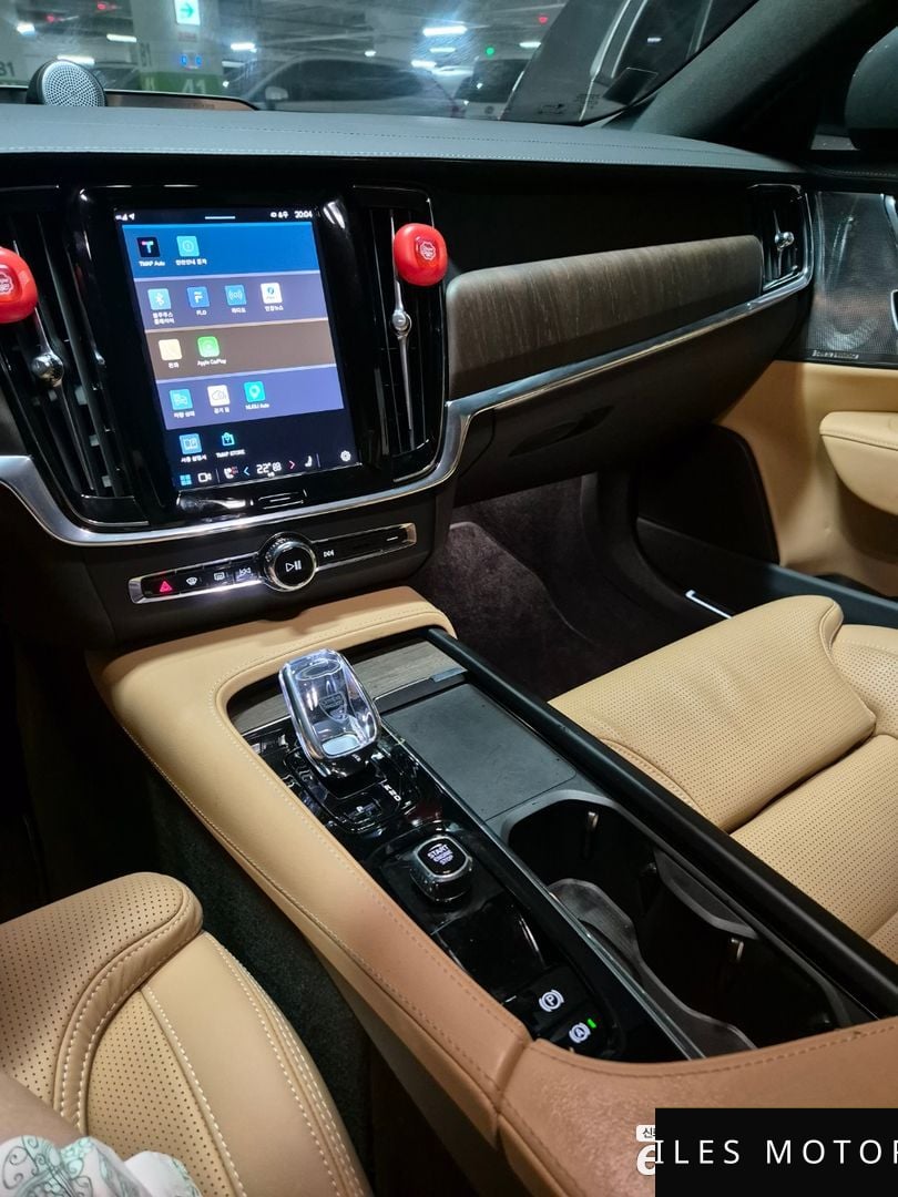 Volvo S90 2023 — миниатюра 12