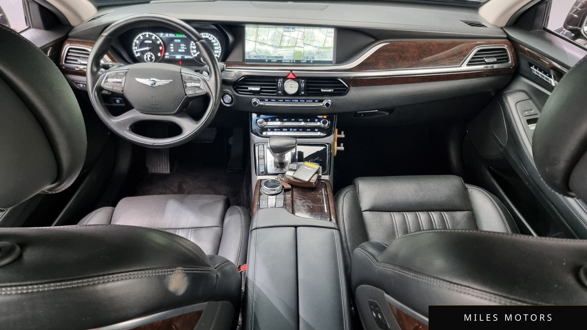 Genesis EQ900 2018 — миниатюра 7