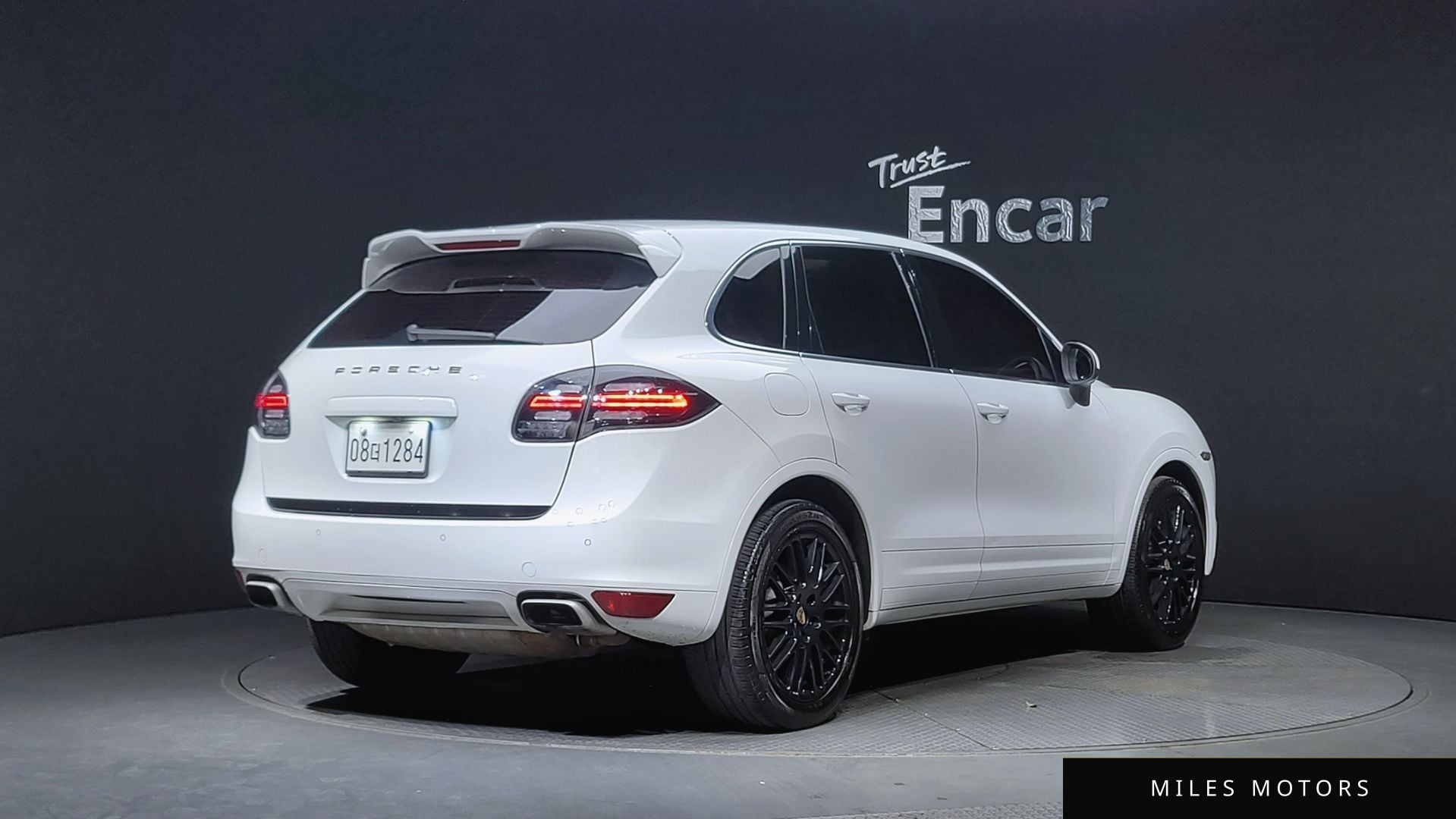 Porsche Cayenne 2012 — миниатюра 2