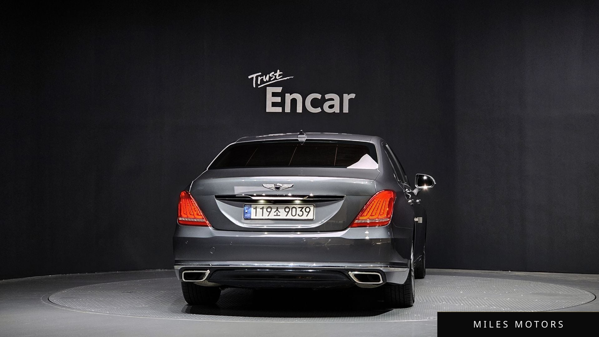 Genesis EQ900 2016 — миниатюра 4