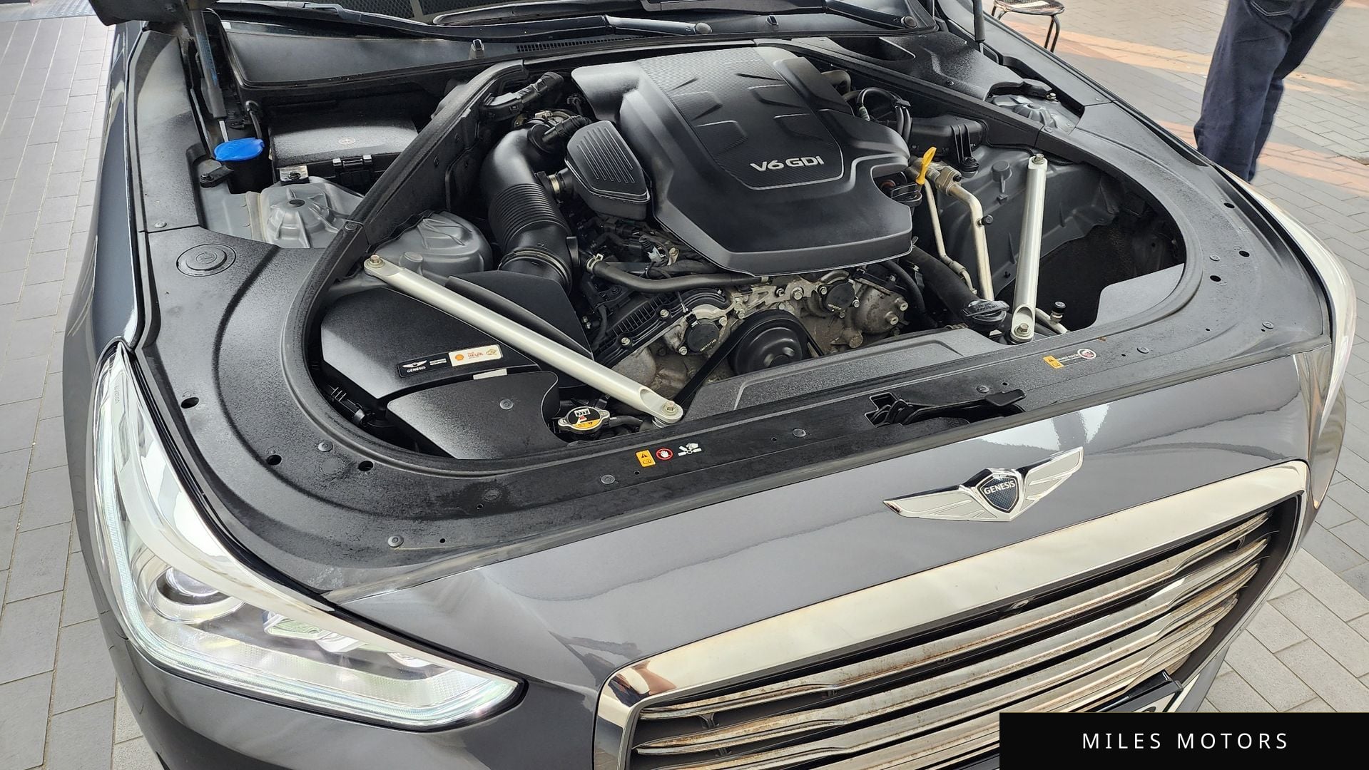 Genesis EQ900 2016 — миниатюра 6
