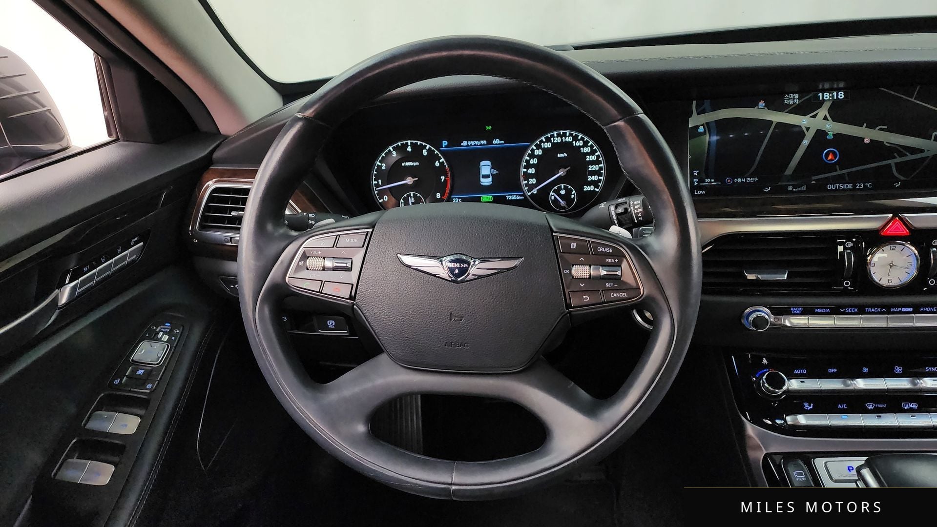 Genesis EQ900 2016 — миниатюра 13