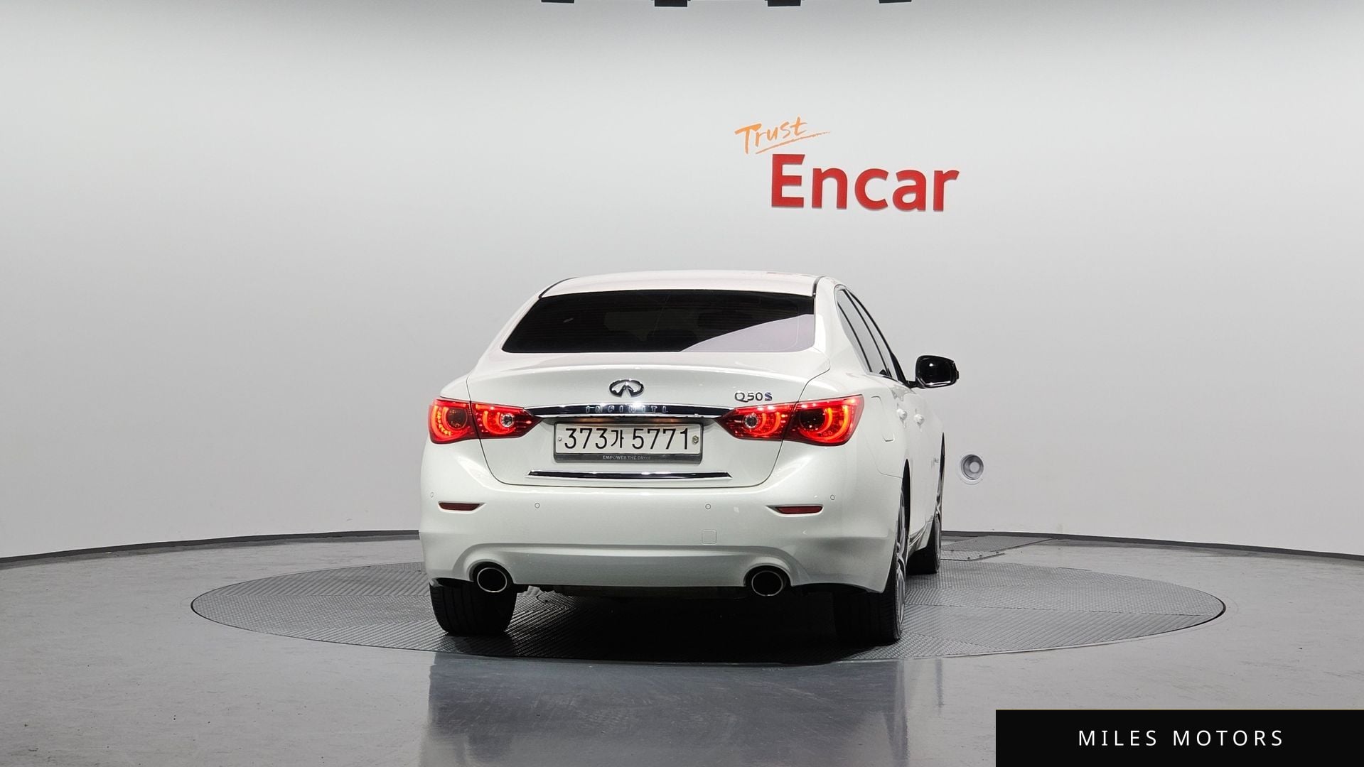 Infiniti Q50 2016 — миниатюра 4