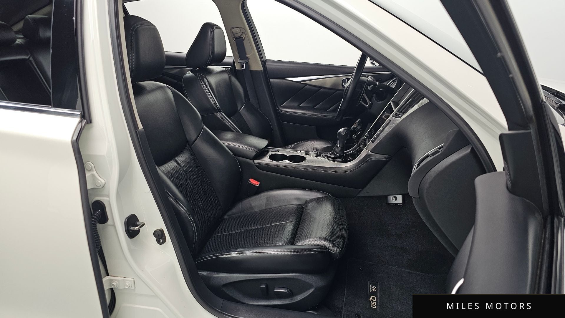 Infiniti Q50 2016 — миниатюра 10