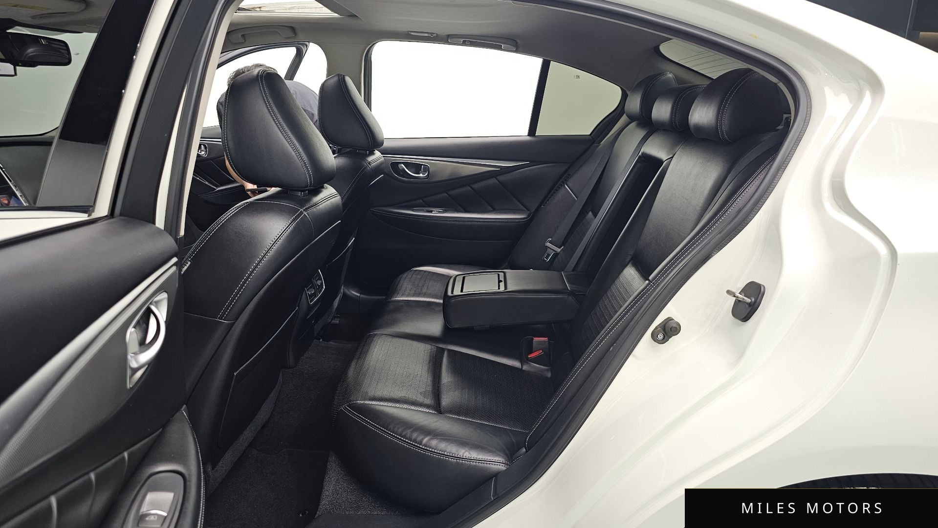 Infiniti Q50 2016 — миниатюра 12