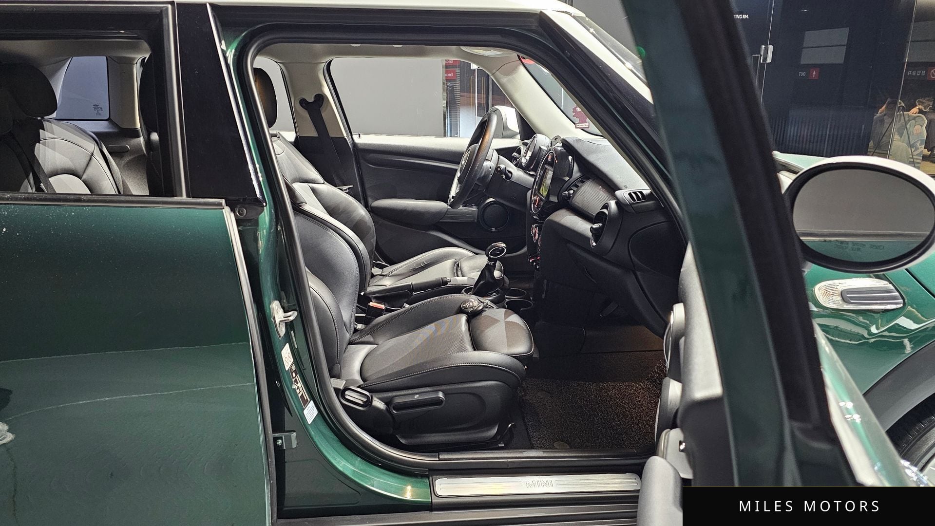 MINI Cooper 2018 — миниатюра 10