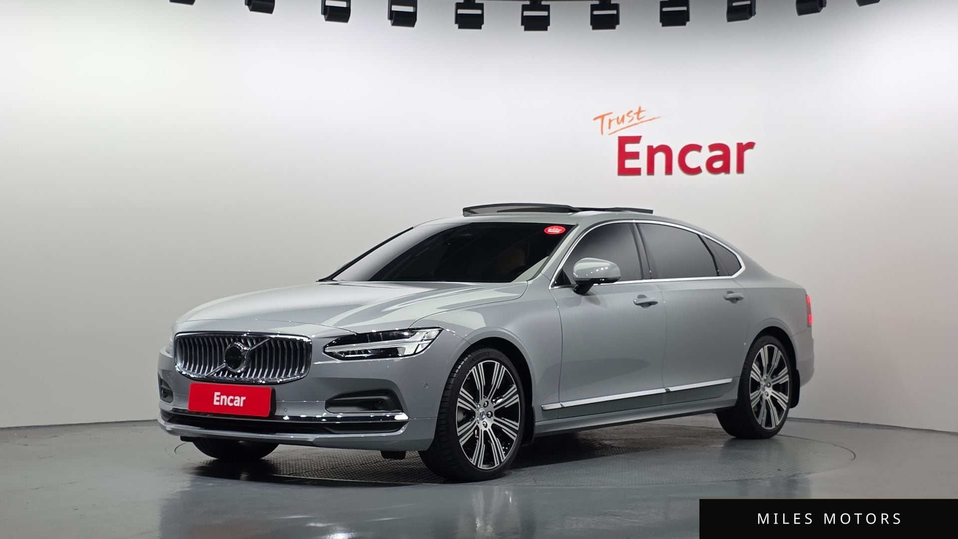 Volvo S90 2025 — фото 1 из 12