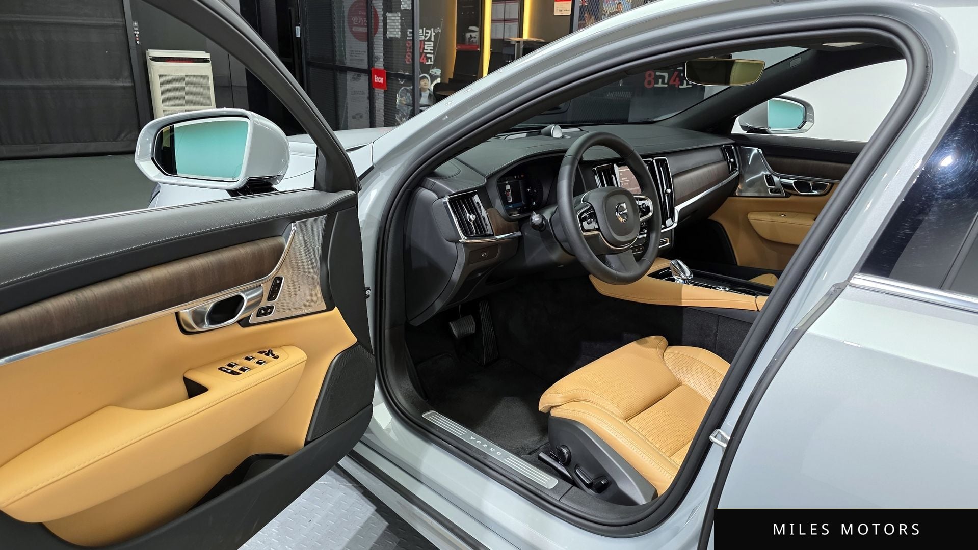 Volvo S90 2025 — миниатюра 10