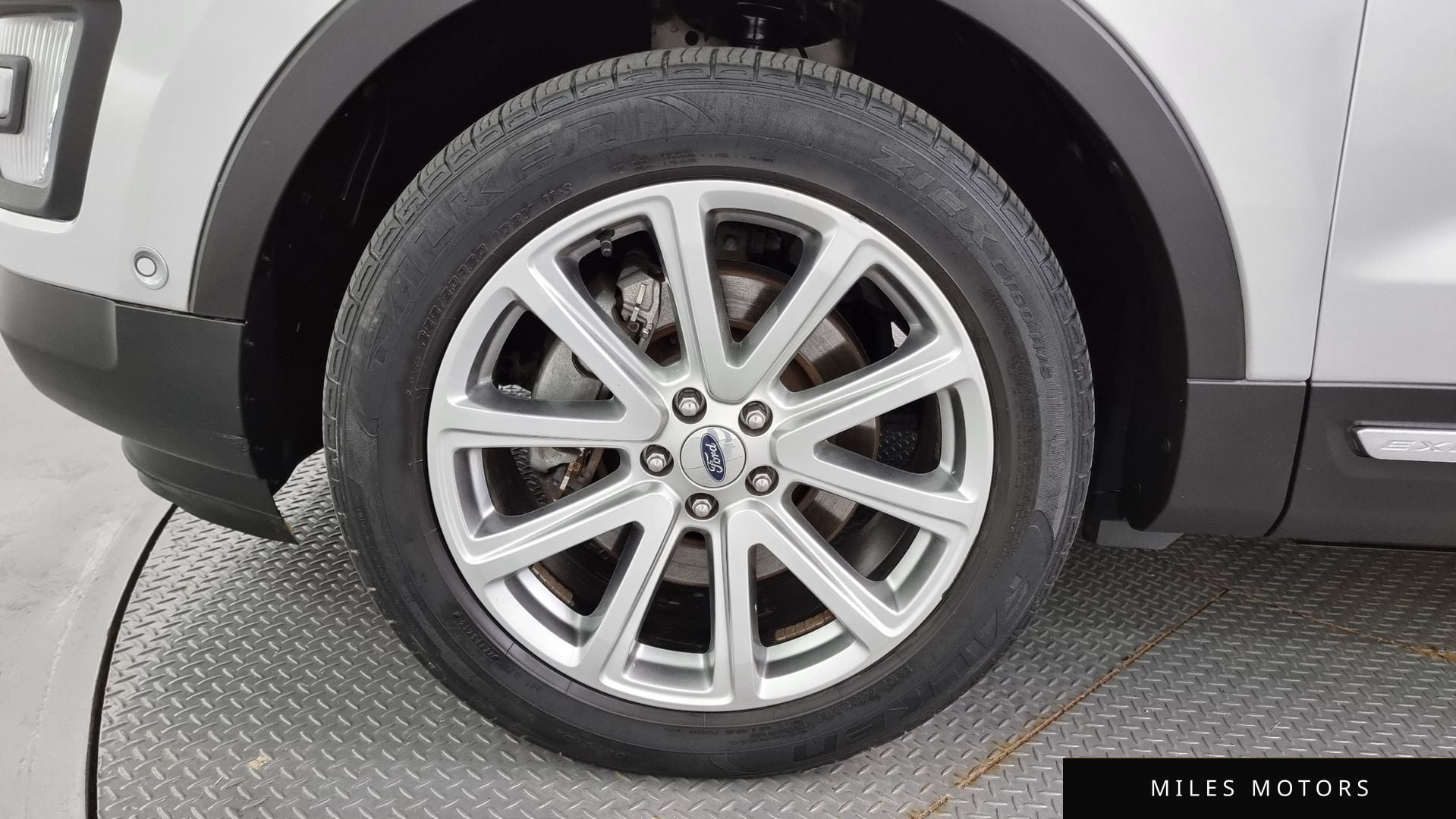 Ford Explorer 2016 — миниатюра 5