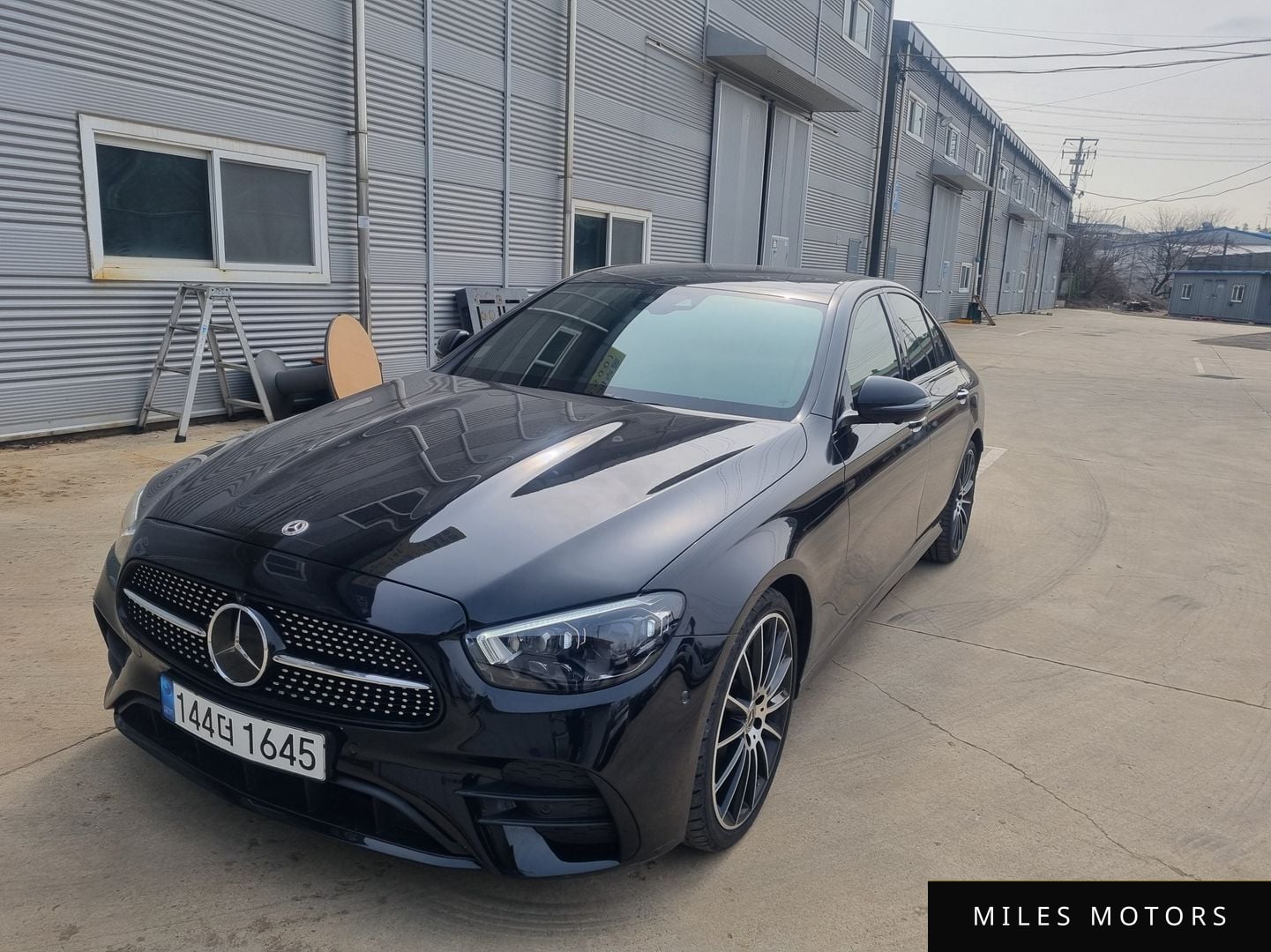Mercedes-Benz E-Class W213 2023 — миниатюра 2