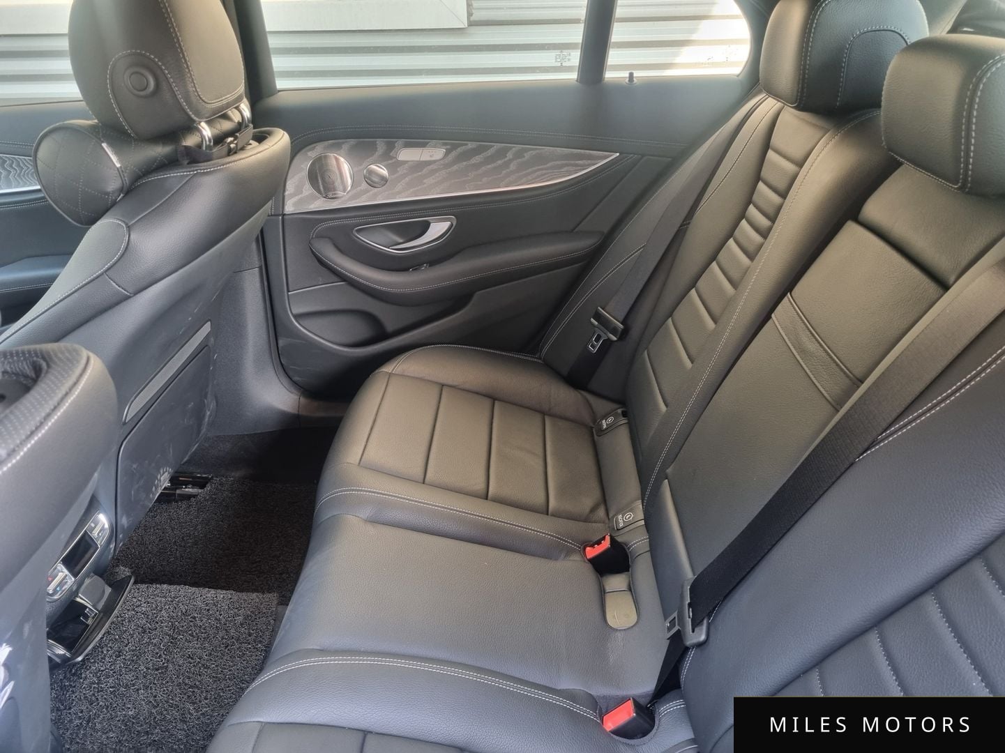 Mercedes-Benz E-Class W213 2023 — миниатюра 10