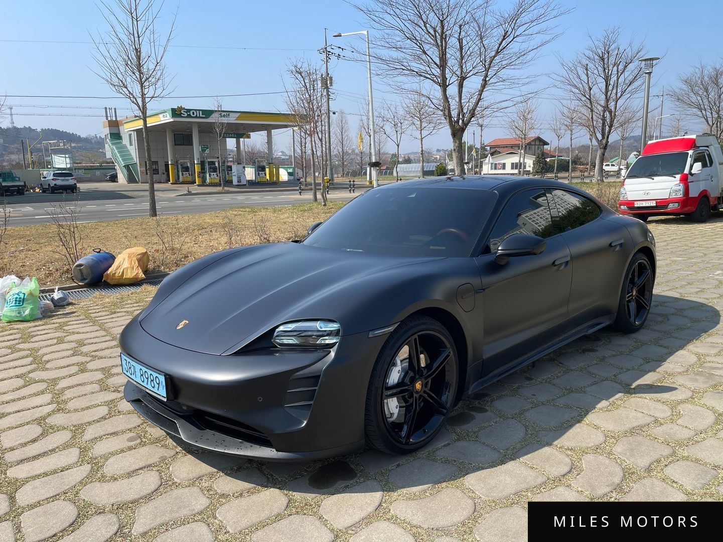 Porsche Taycan 2024 — миниатюра 3