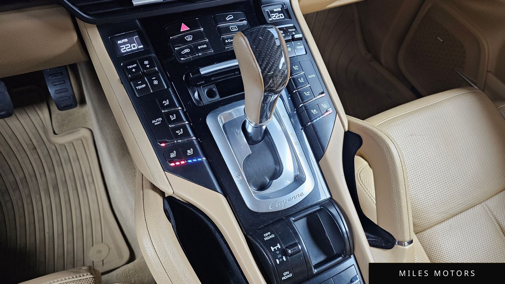 Porsche 카이엔 2016 — миниатюра 9