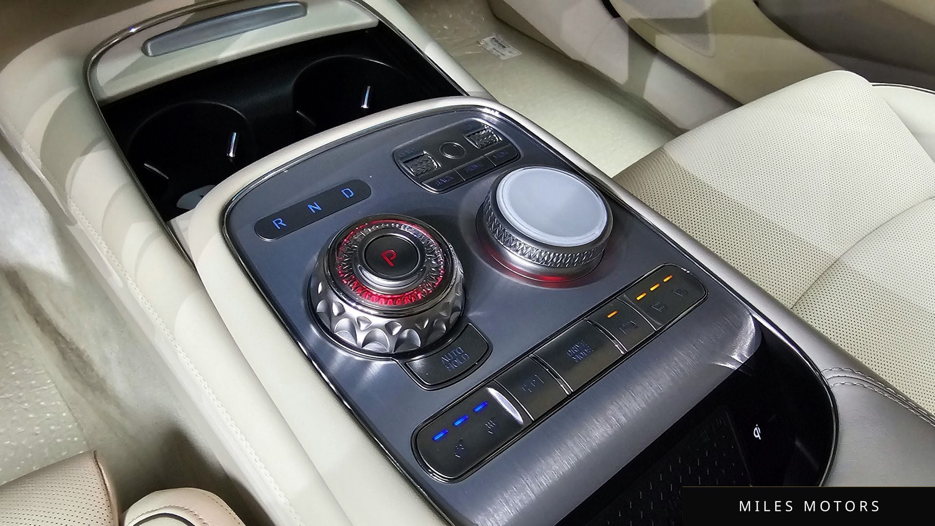 Genesis G90 (RS4) 2023 — миниатюра 9