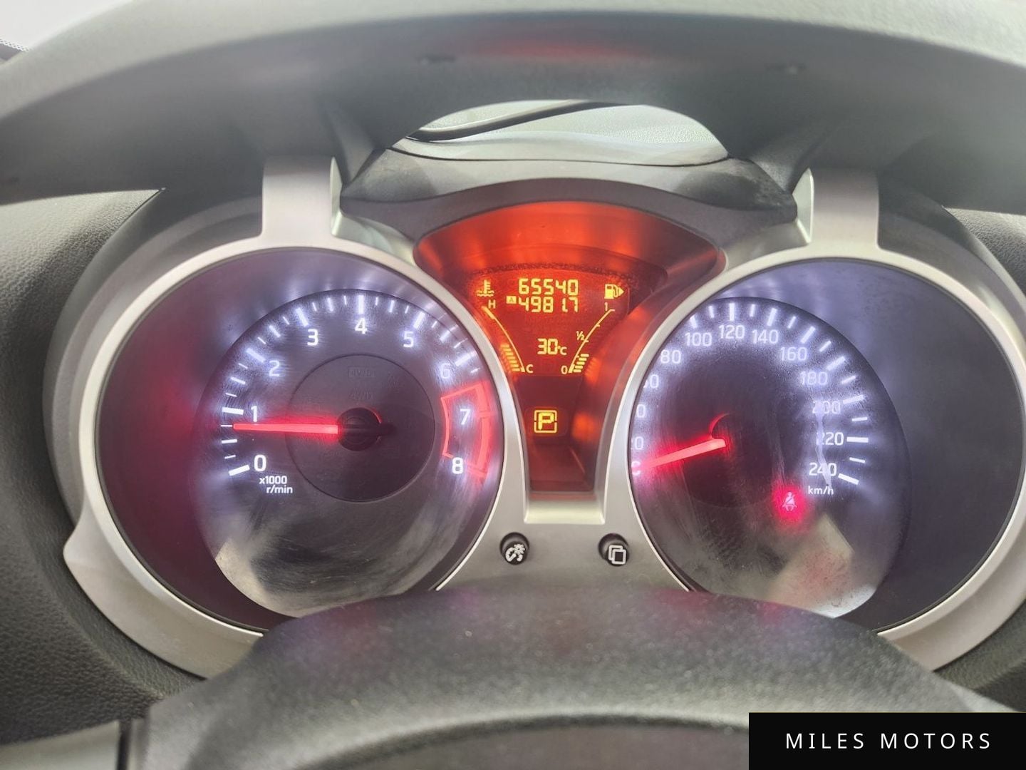 Nissan Juke 2014 — миниатюра 7