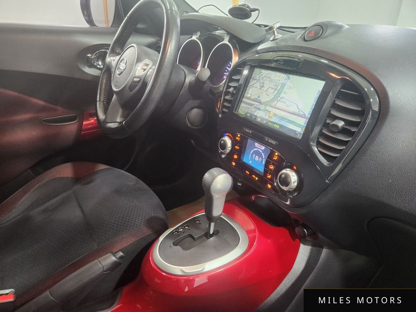 Nissan Juke 2014 — миниатюра 12