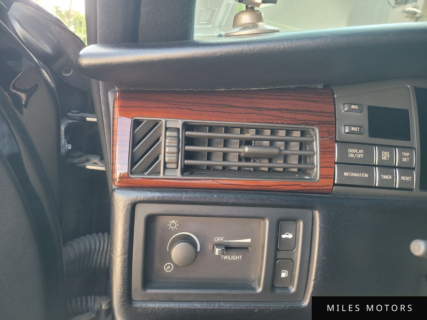 Cadillac Concour 1996 — миниатюра 7