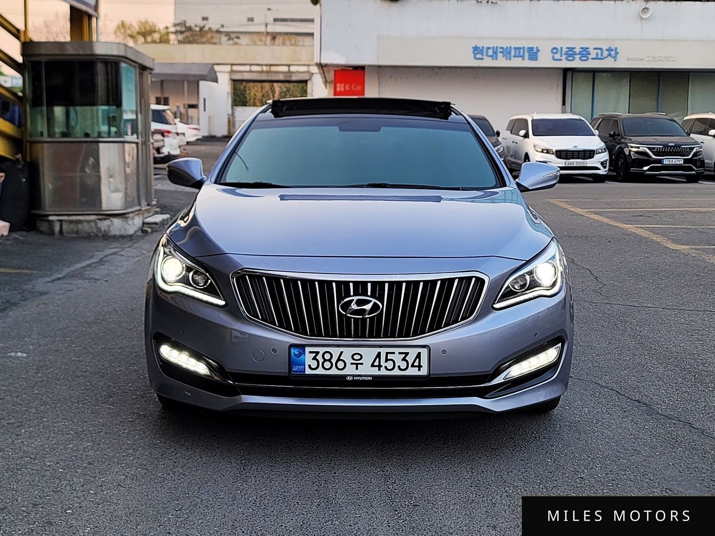 Hyundai Aslan 2017 — миниатюра 3
