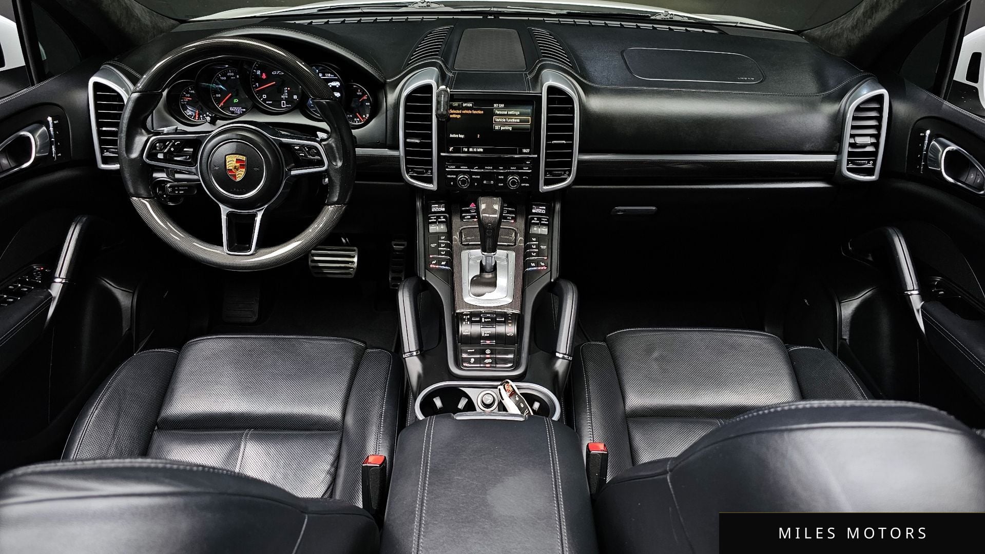 Porsche Cayenne 2016 — миниатюра 7