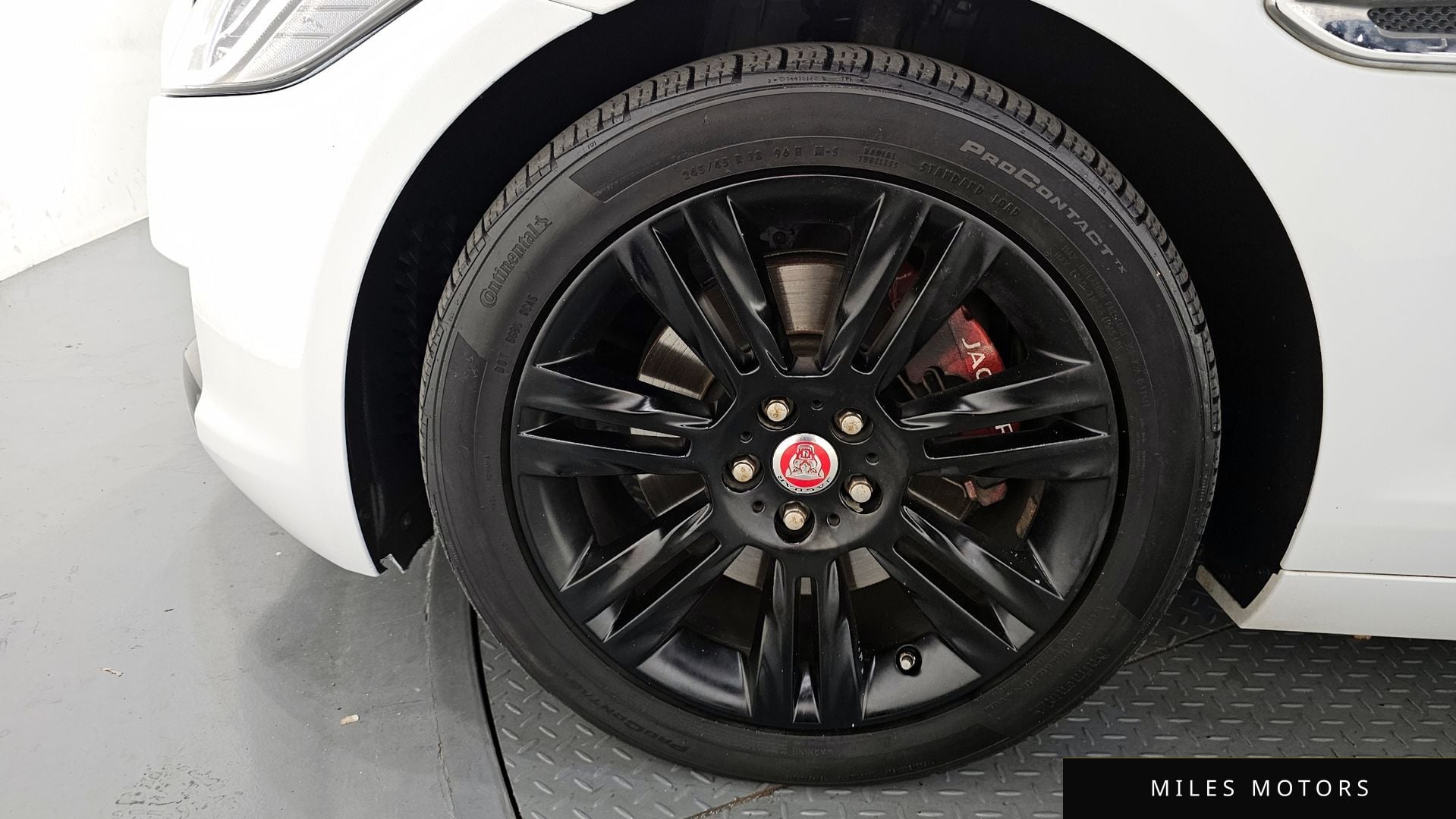 Jaguar XF (X260) 2017 — миниатюра 5