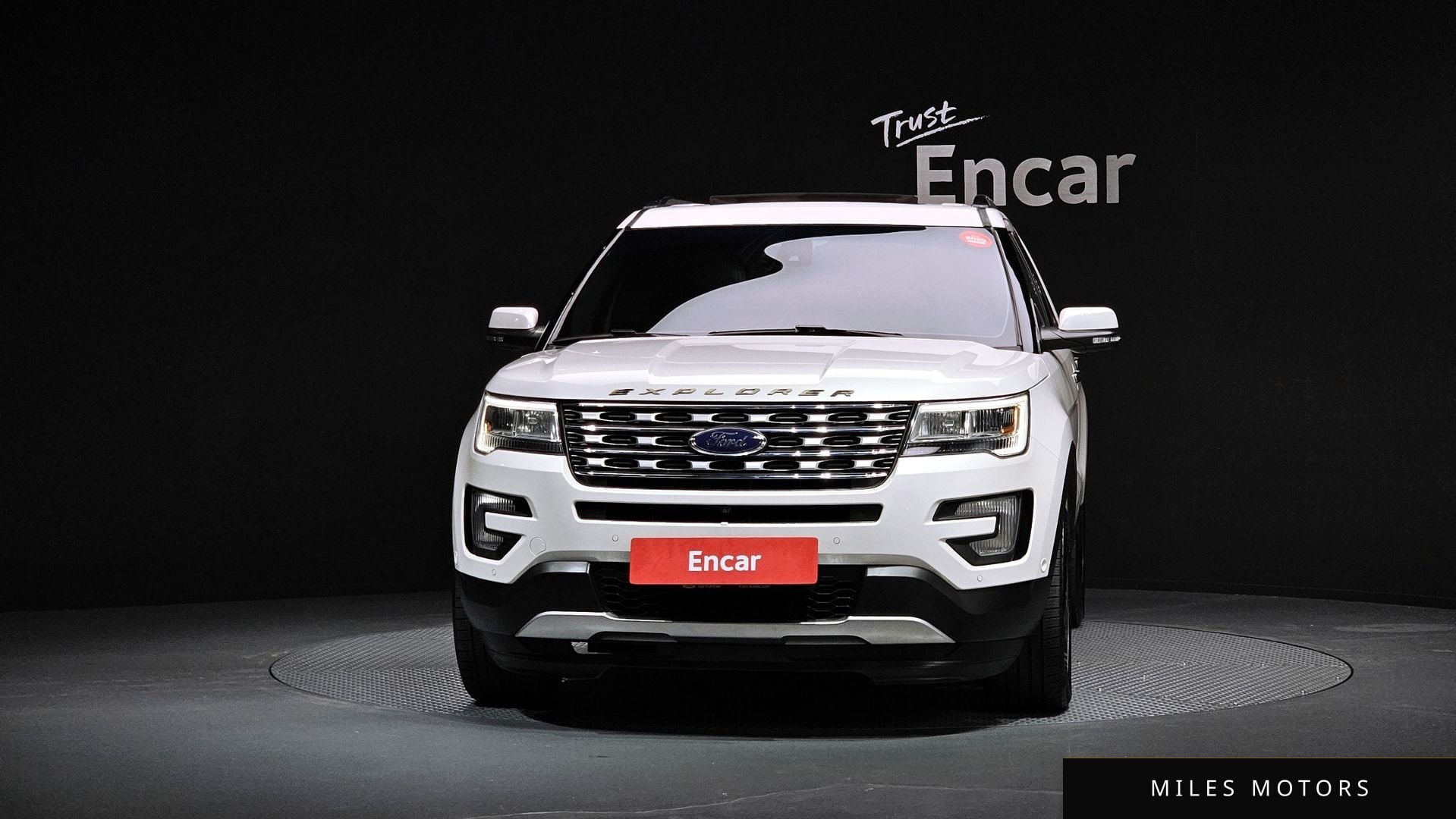 Ford Explorer 2017 — миниатюра 3