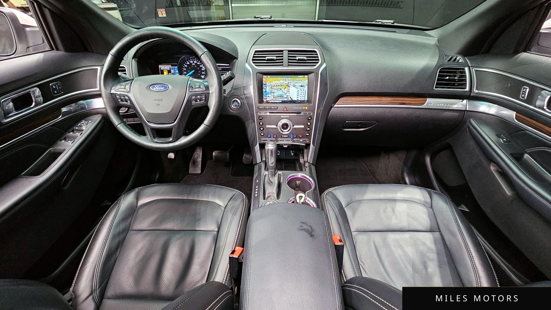 Ford Explorer 2017 — миниатюра 7