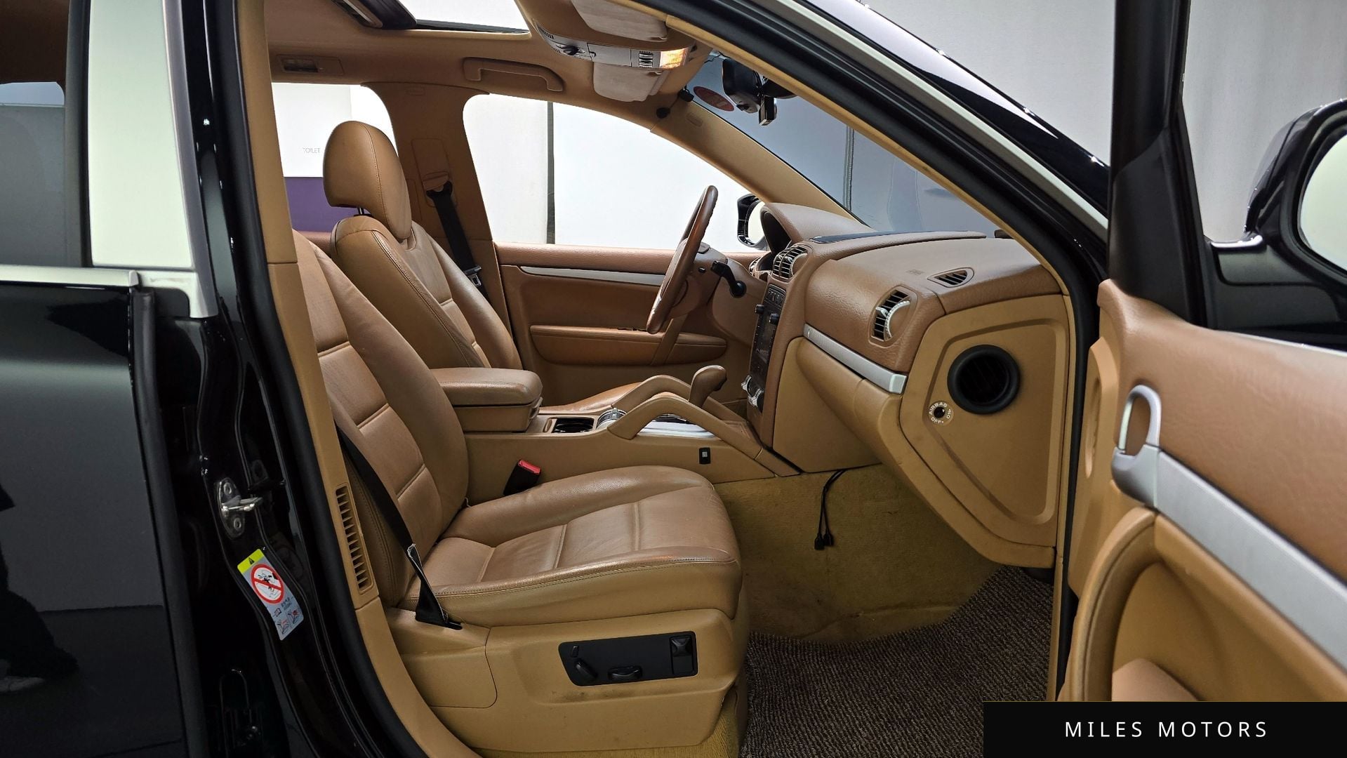 Porsche Cayenne 2008 — миниатюра 10