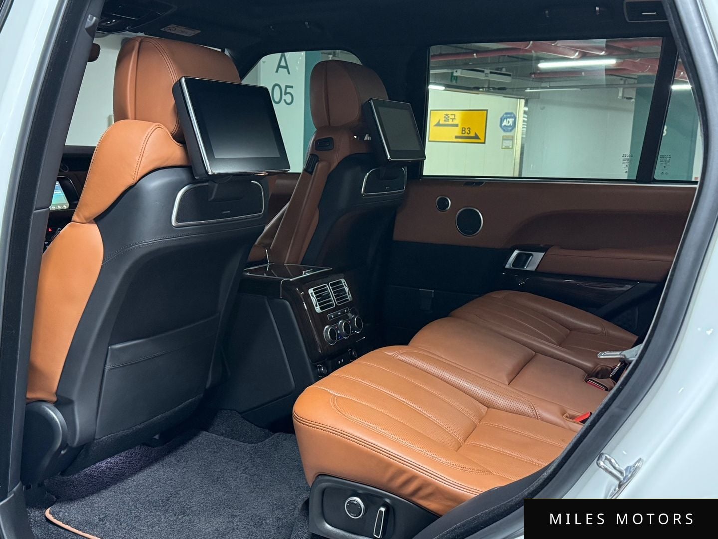 Land Rover Range Rover 2017 — миниатюра 11