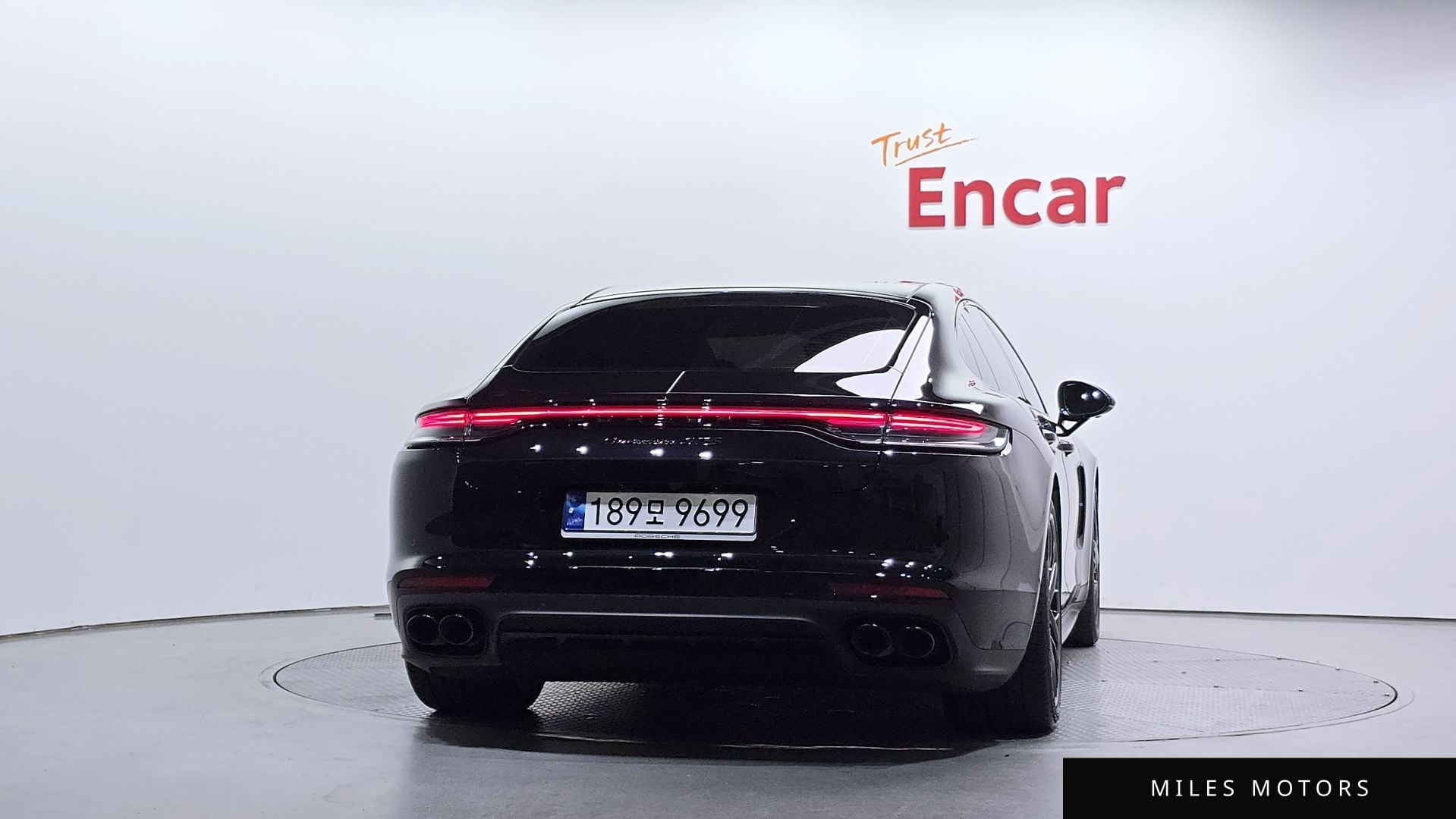 Porsche Panamera 2023 — миниатюра 4
