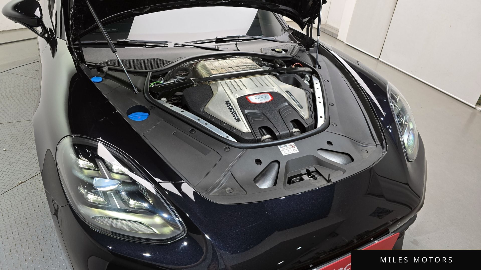 Porsche Panamera 2023 — миниатюра 6