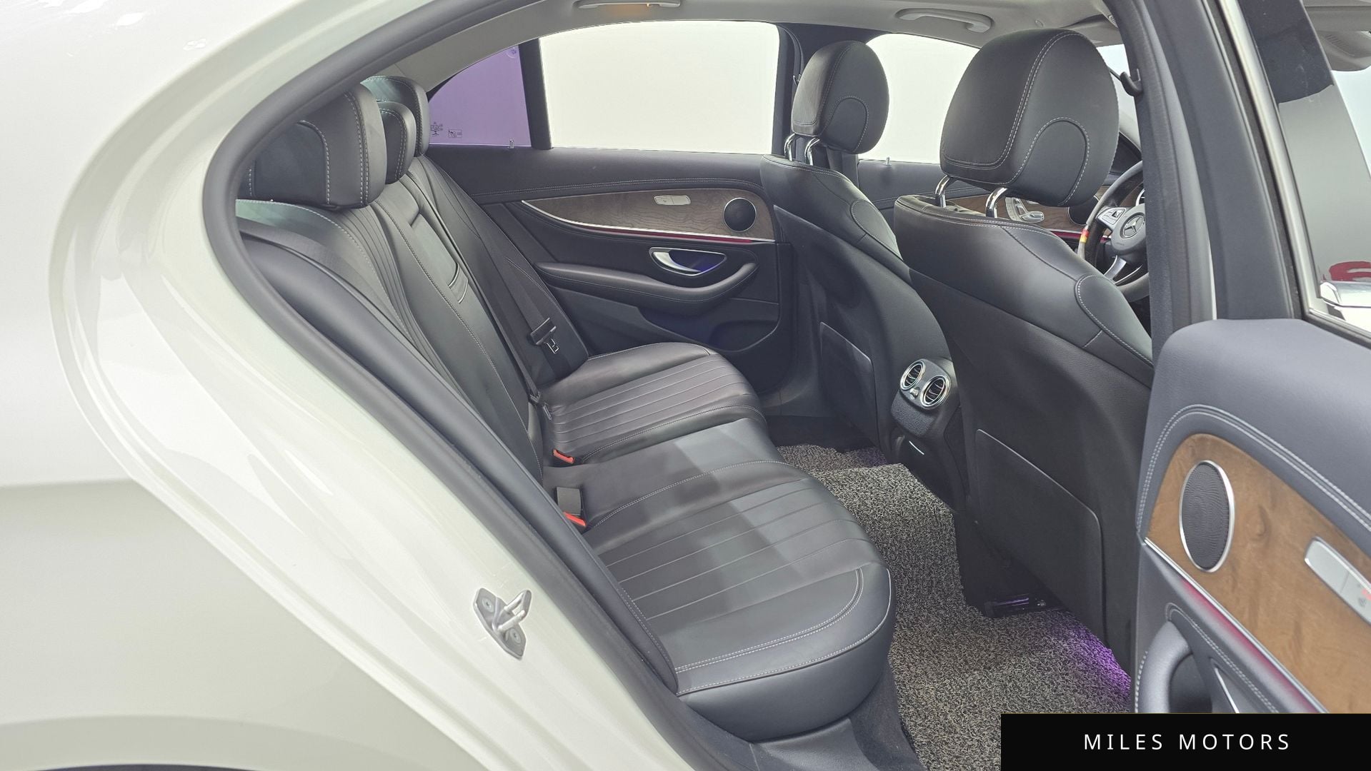 Mercedes-Benz E-클래스 W213 2018 — миниатюра 12