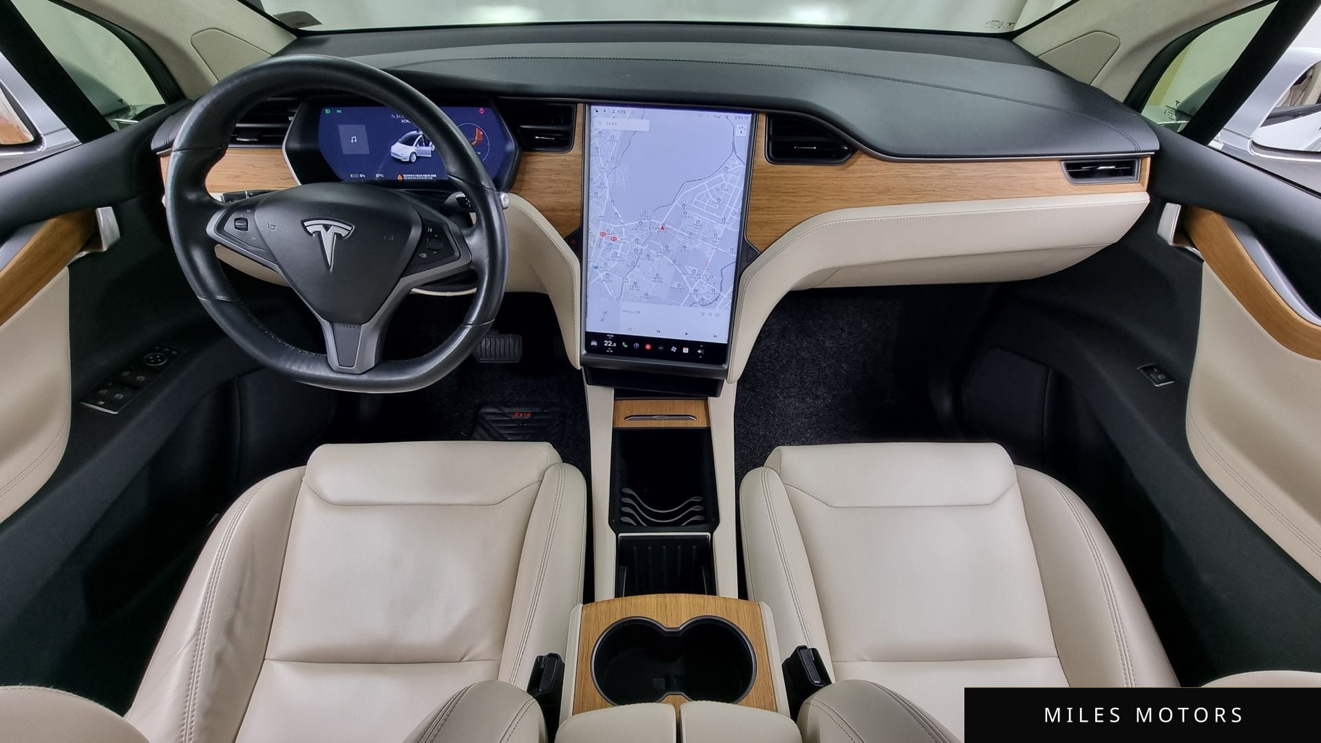 Tesla Model X 2018 — миниатюра 7