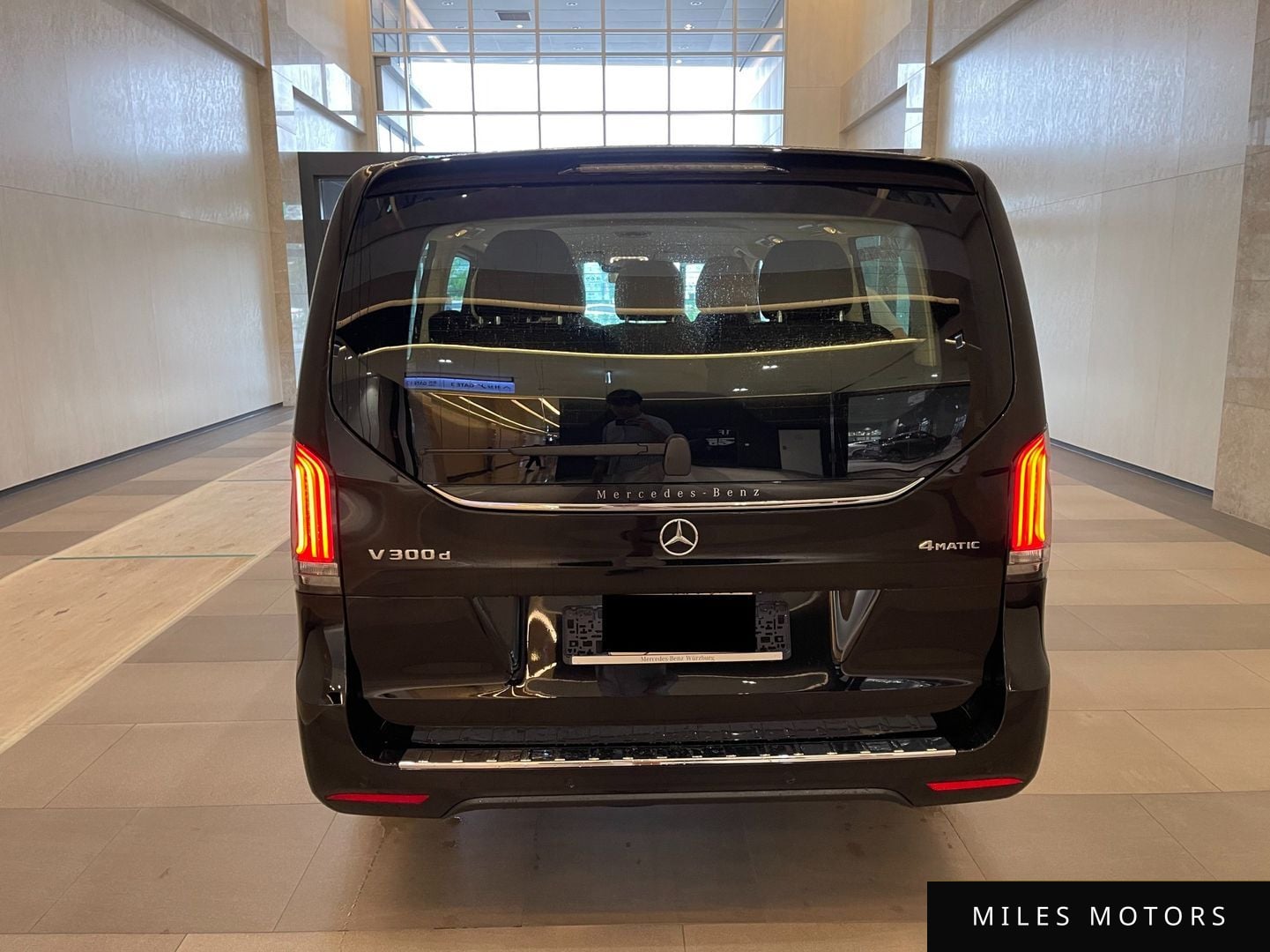 Mercedes-Benz V-Class 2025 — миниатюра 4