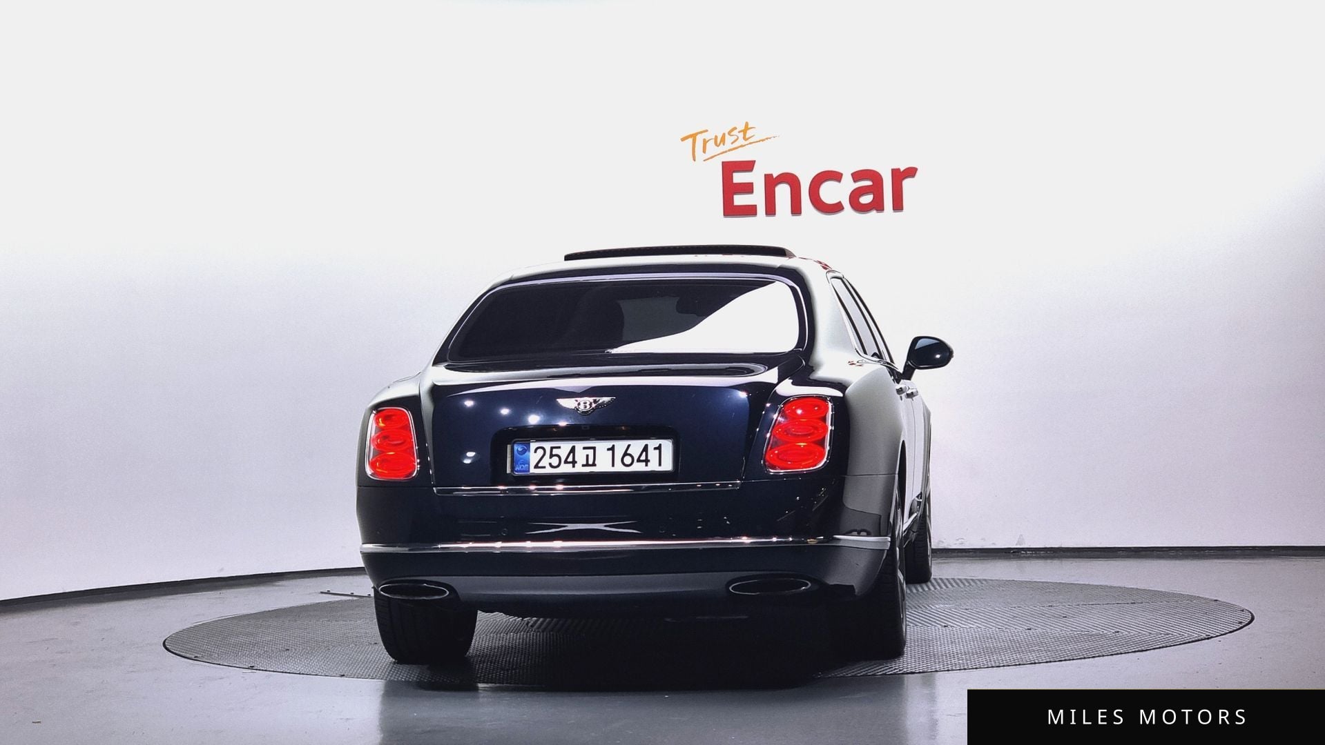 Bentley 뮬산 2016 — миниатюра 4