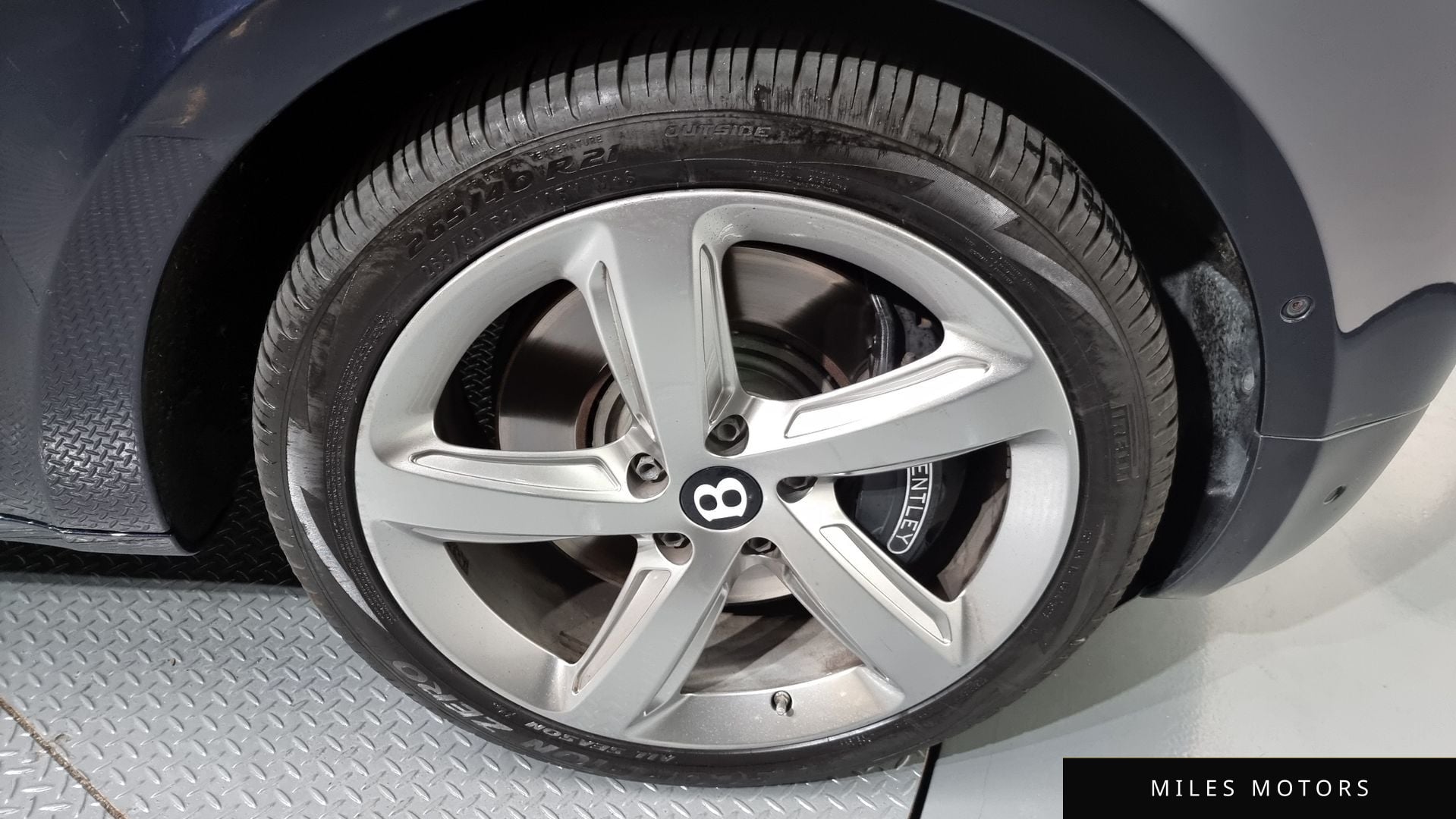 Bentley 뮬산 2016 — миниатюра 5