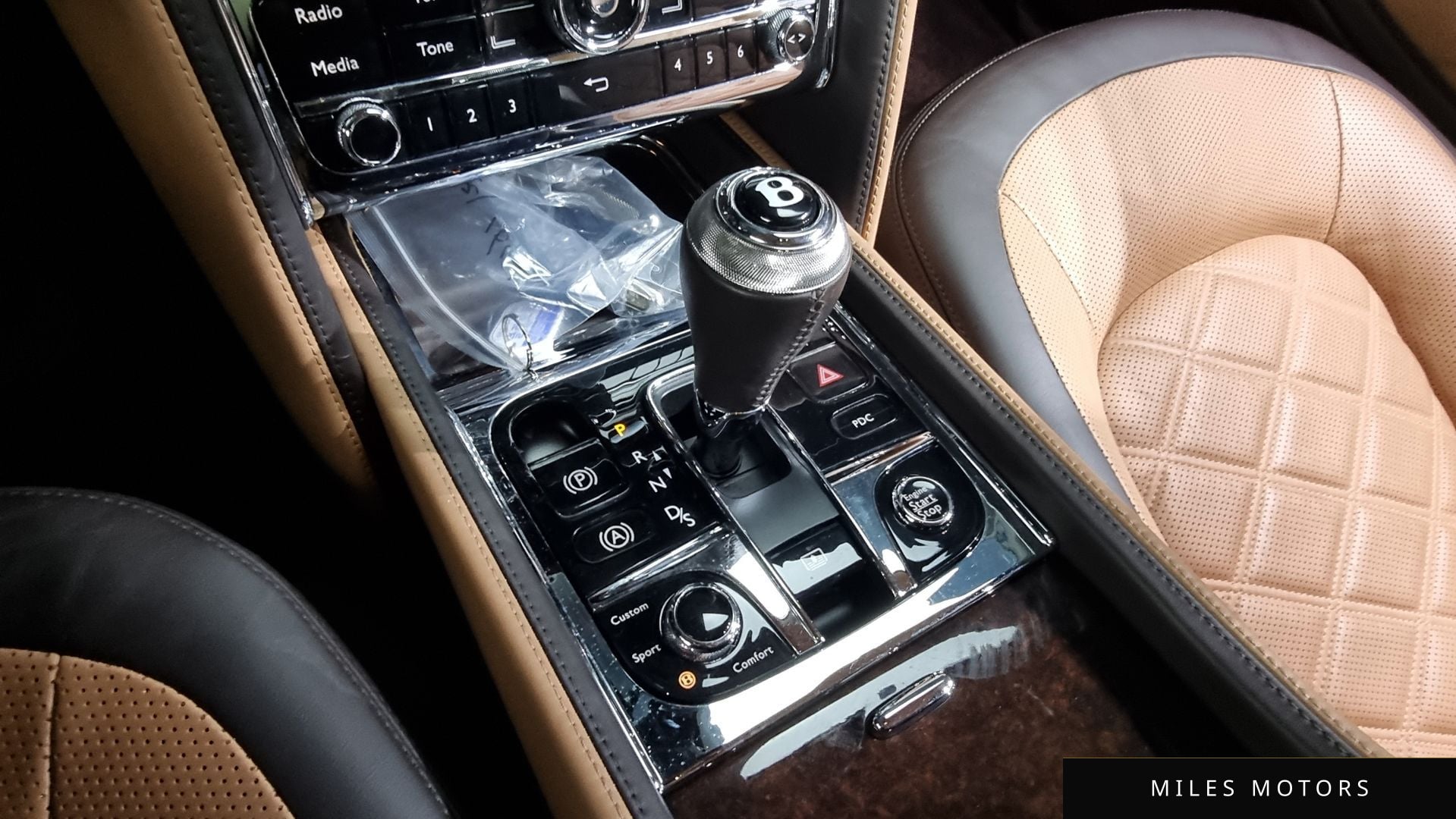 Bentley 뮬산 2016 — миниатюра 9