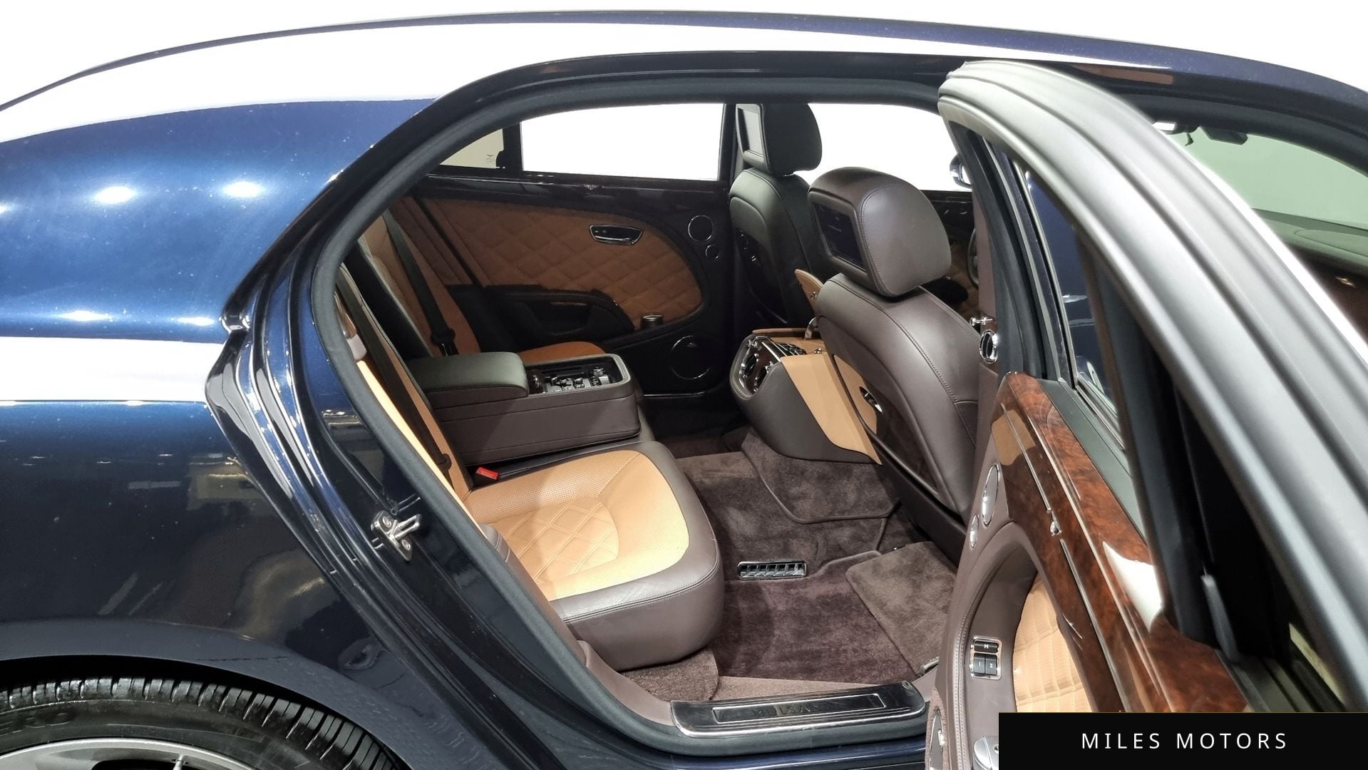 Bentley 뮬산 2016 — миниатюра 12