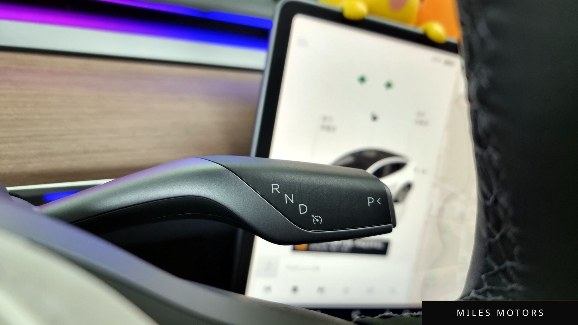 Tesla Model Y 2022 — миниатюра 9