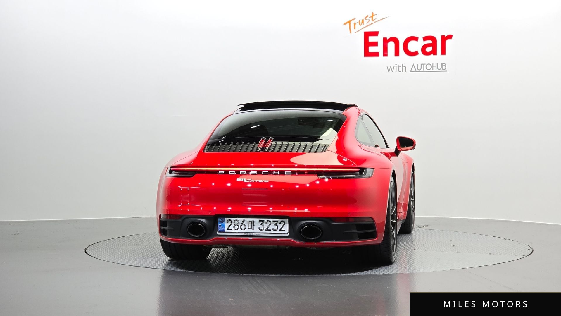 Porsche 911 (992) 2021 — миниатюра 4
