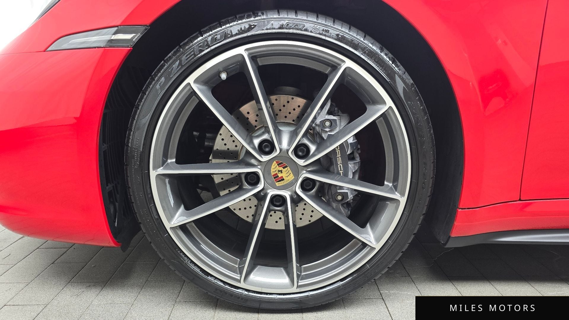 Porsche 911 (992) 2021 — миниатюра 5