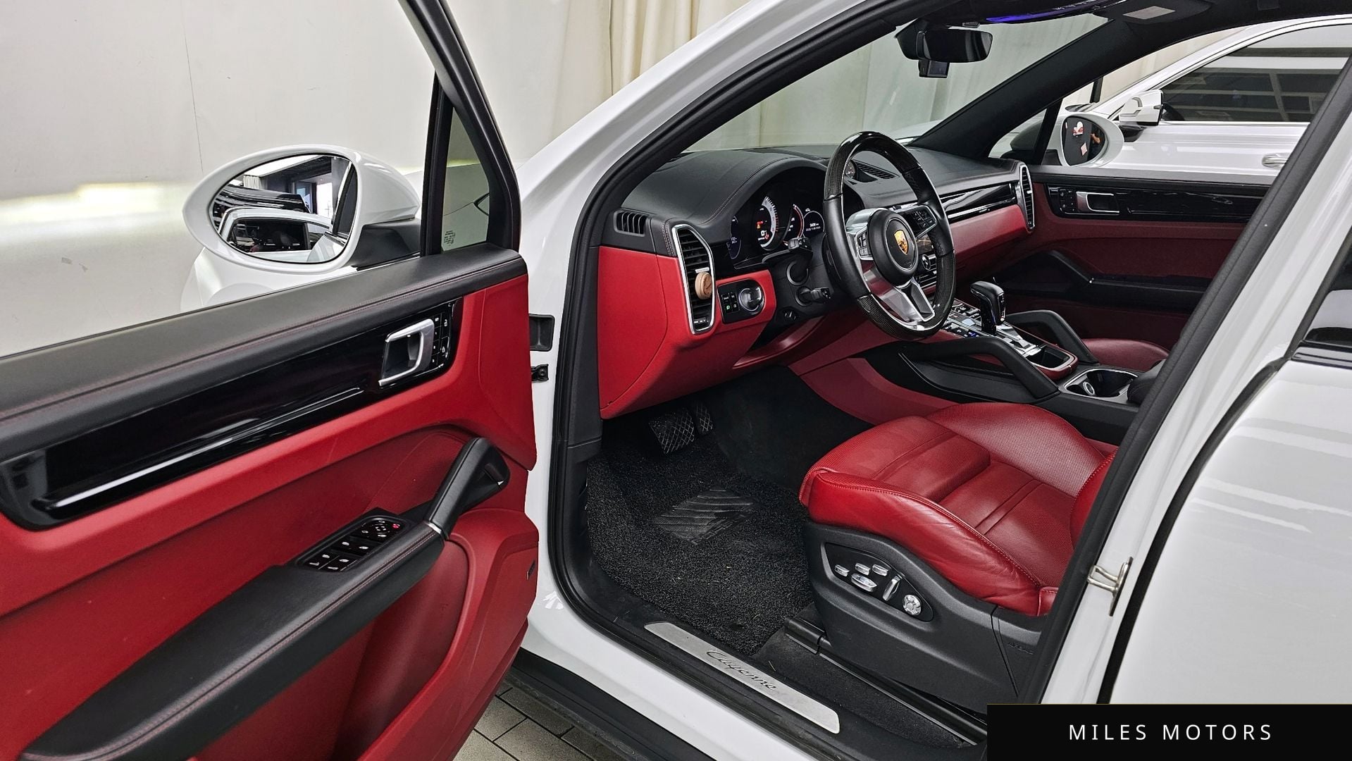 Porsche 카이엔 (PO536) 2021 — миниатюра 10