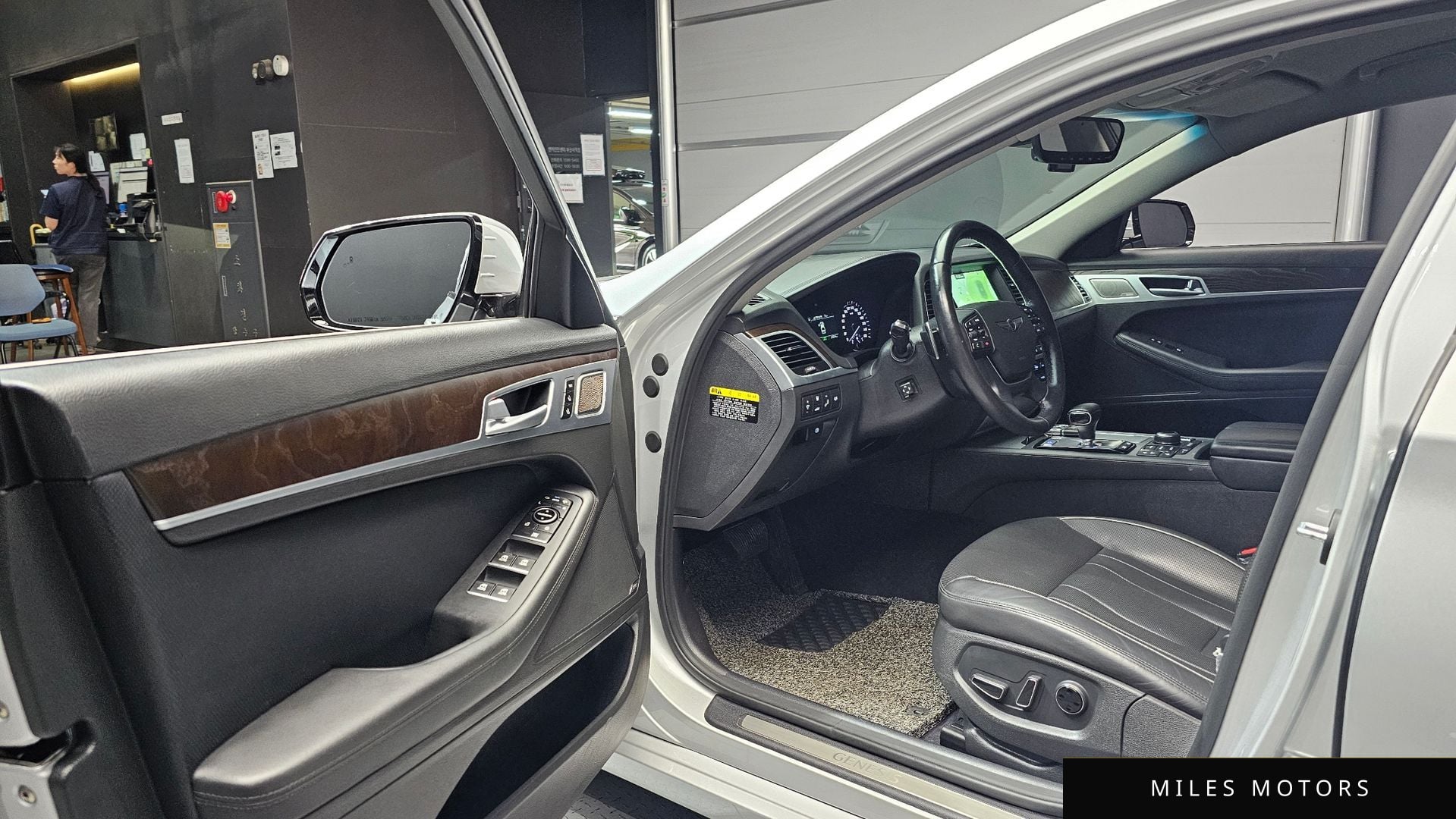 Genesis G80 2018 — миниатюра 11