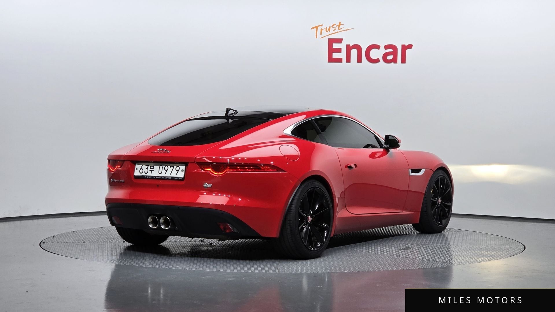 Jaguar F-TYPE 2016 — миниатюра 2