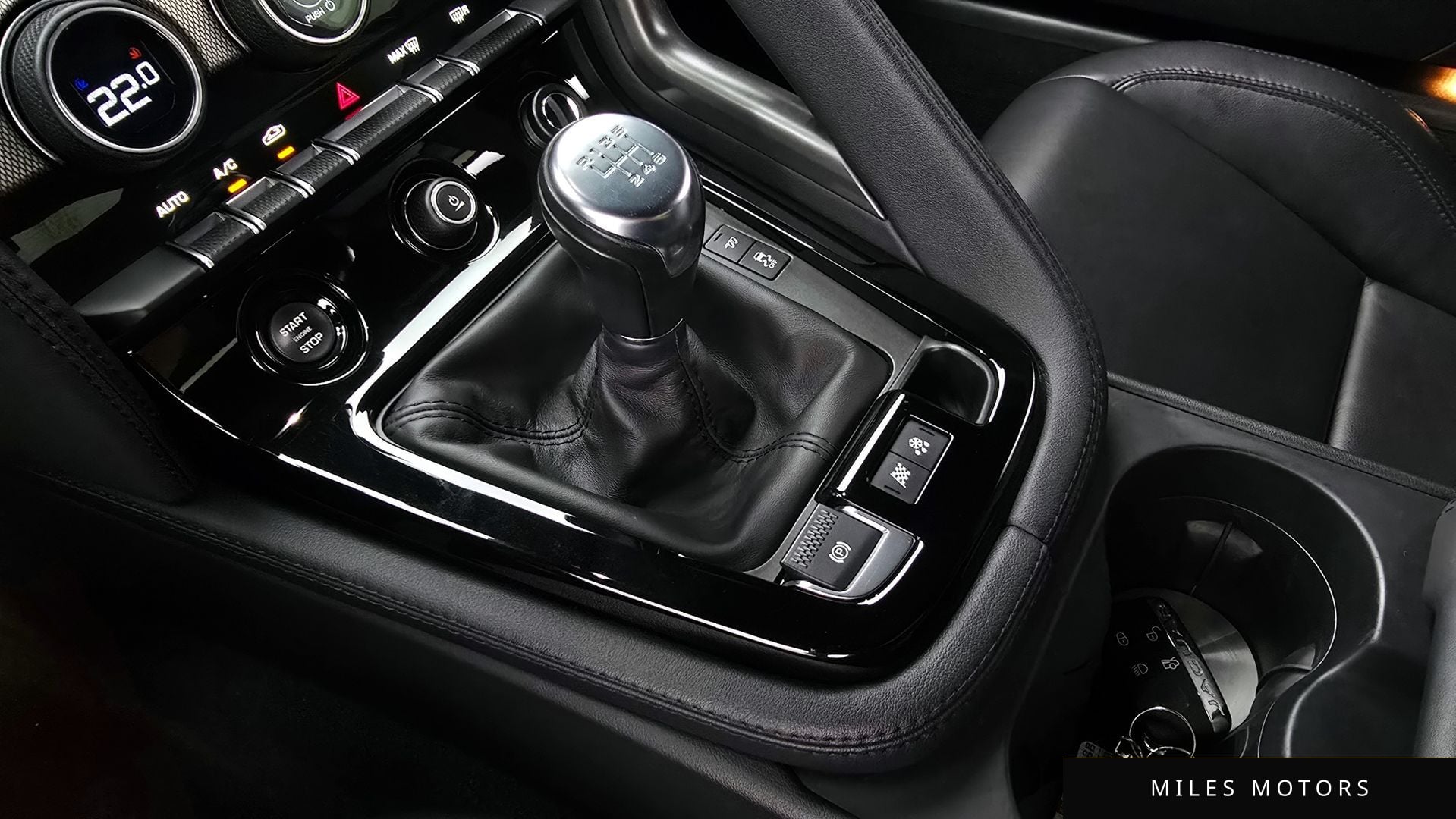Jaguar F-TYPE 2016 — миниатюра 9