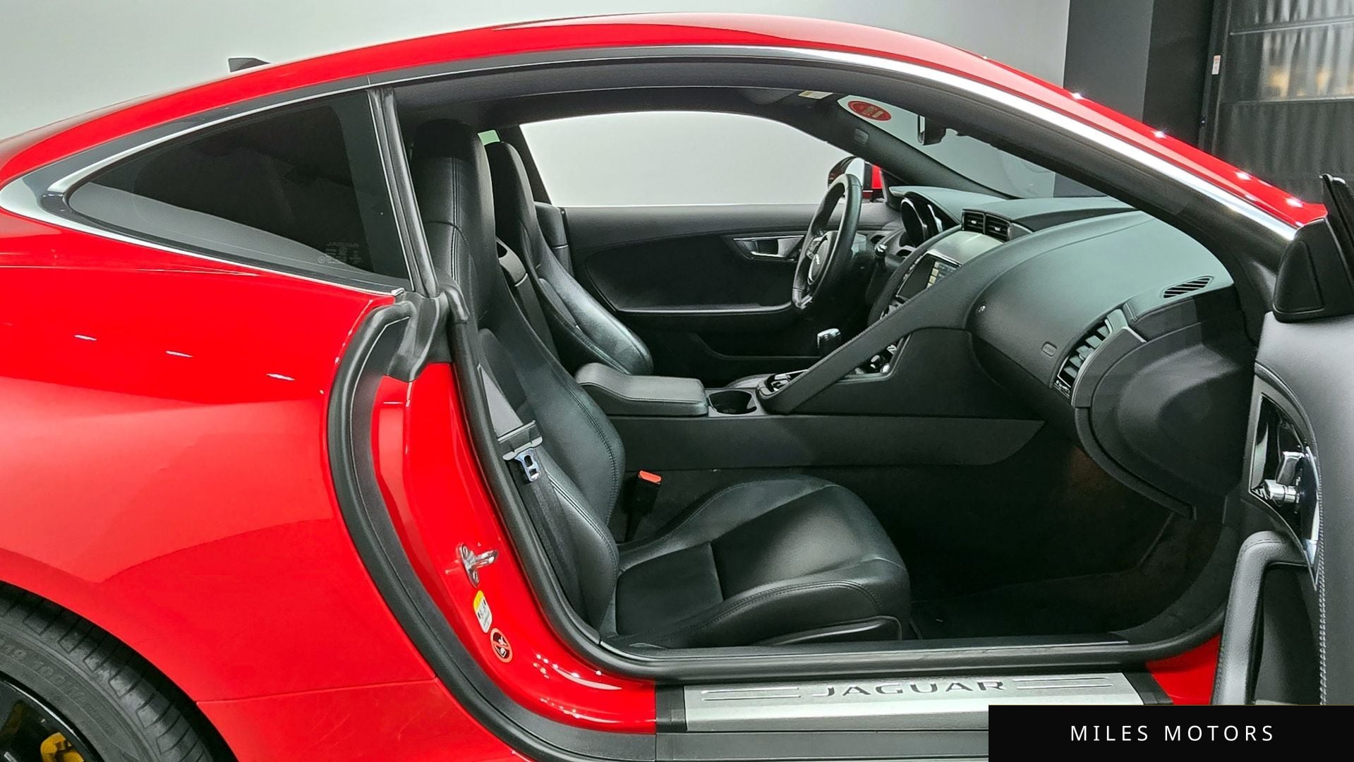 Jaguar F-TYPE 2016 — миниатюра 11