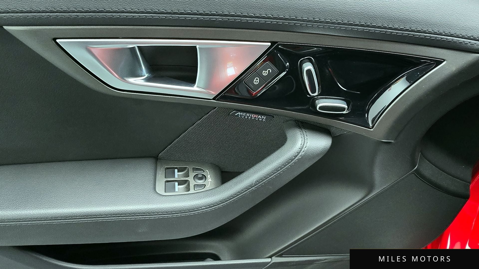 Jaguar F-TYPE 2016 — миниатюра 16