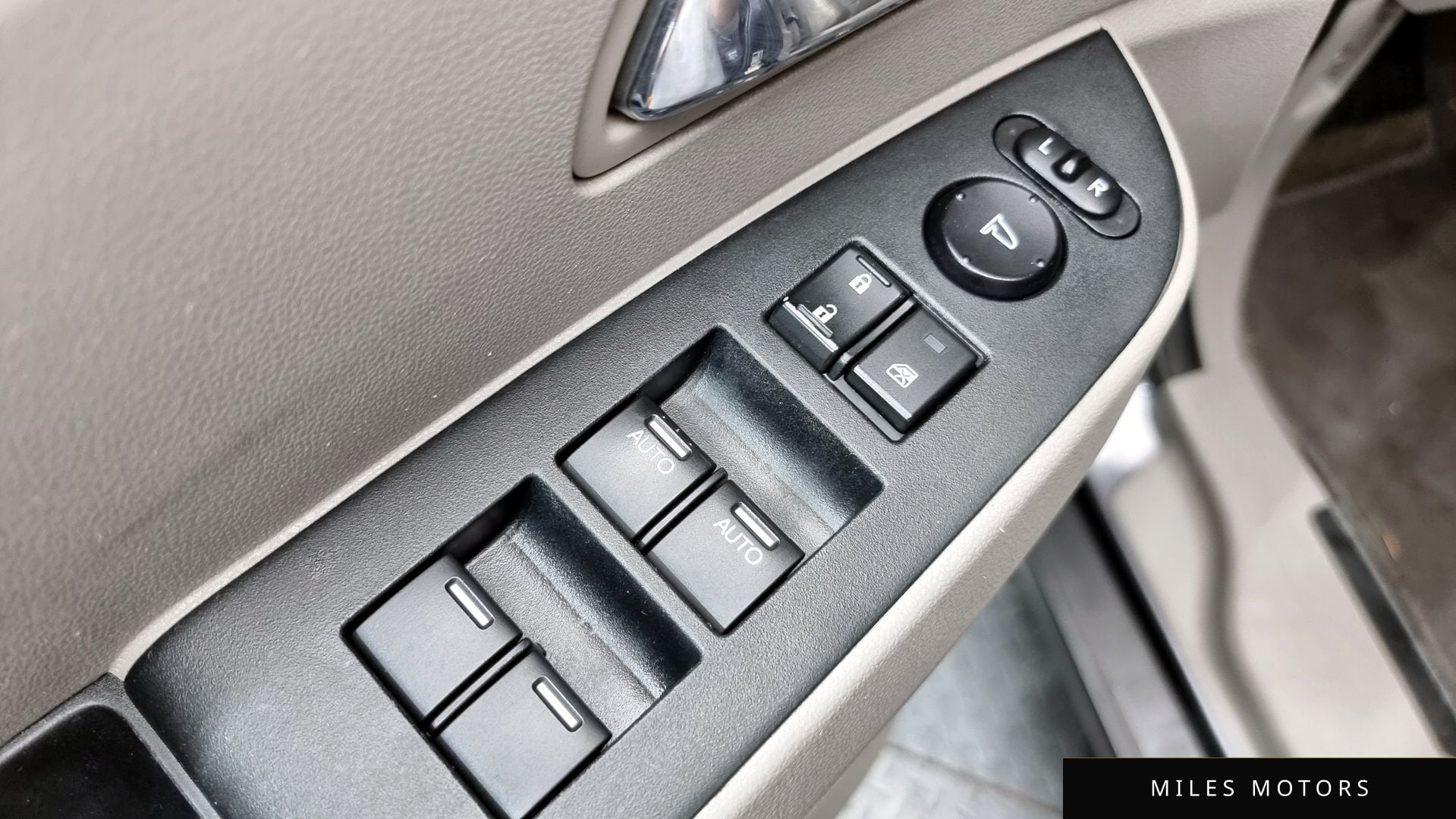 Honda Odyssey 2015 — миниатюра 14