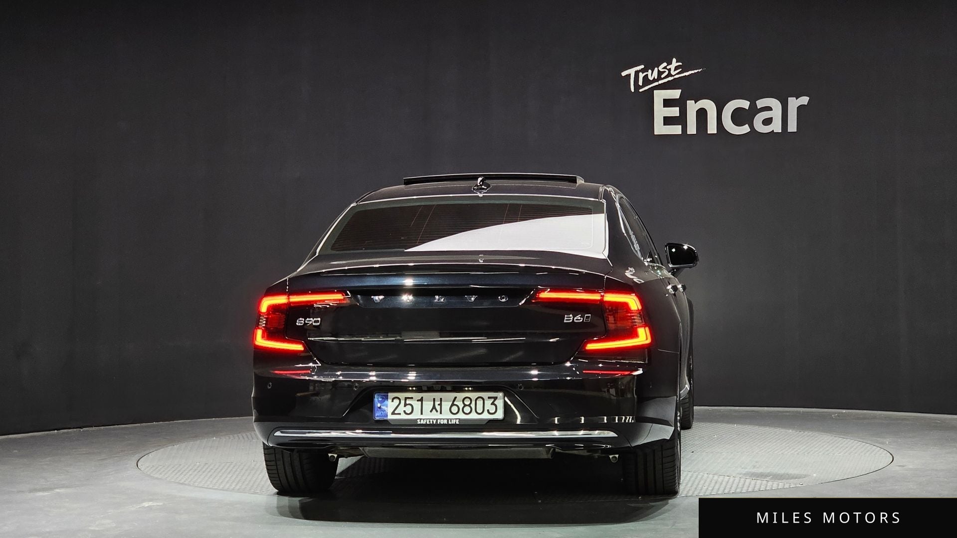 Volvo S90 2023 — миниатюра 4